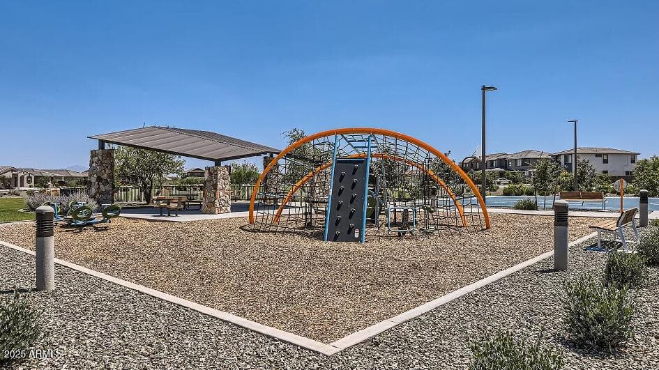 19232 W Marissa Dr — photo 24