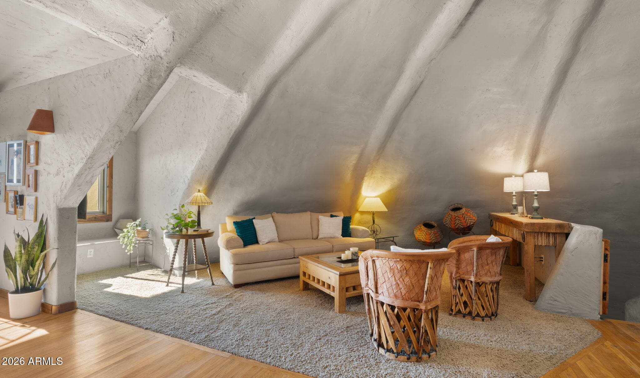 1935 E Joy Ranch Rd — photo 2