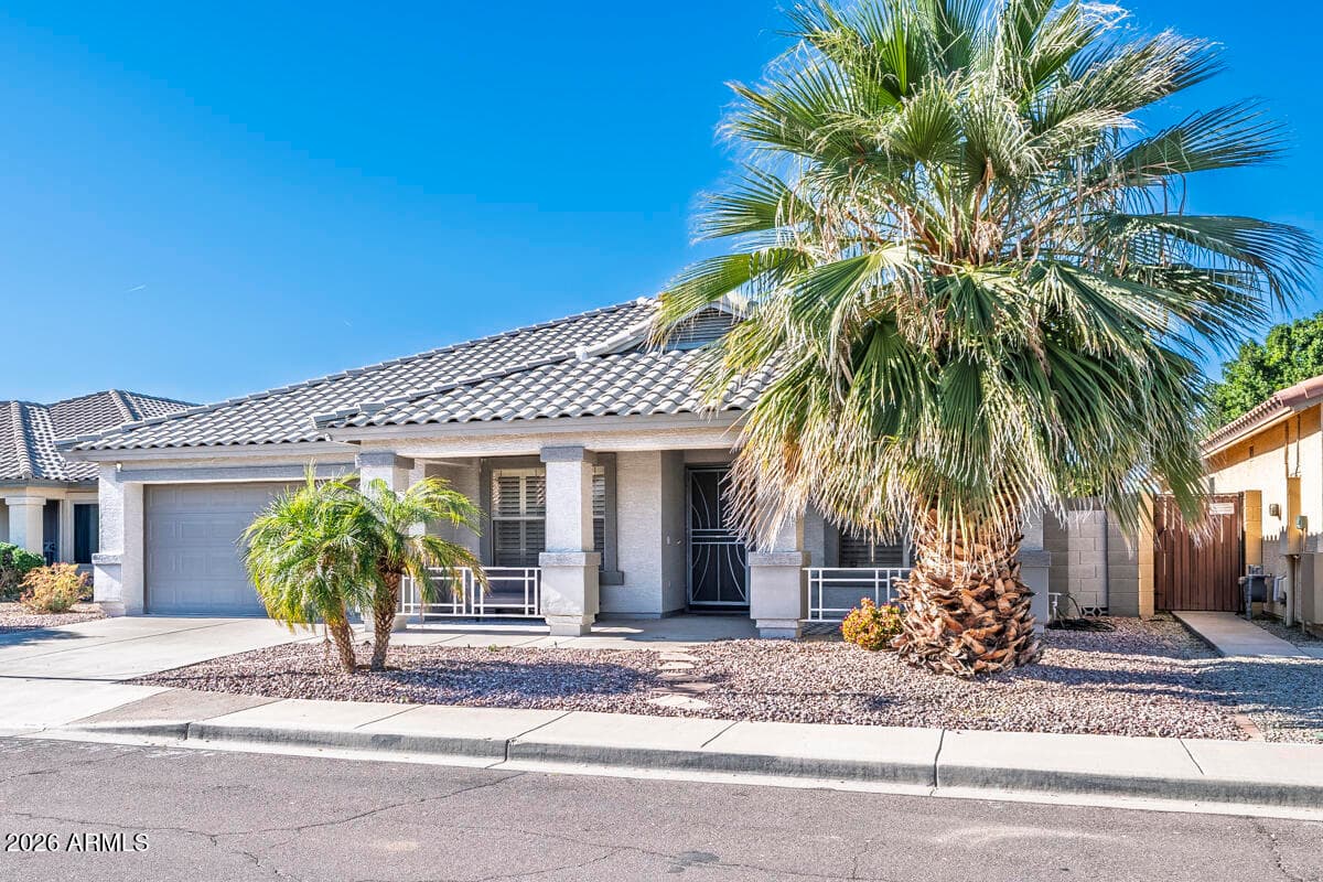 17218 N Melissa Ln — photo 1