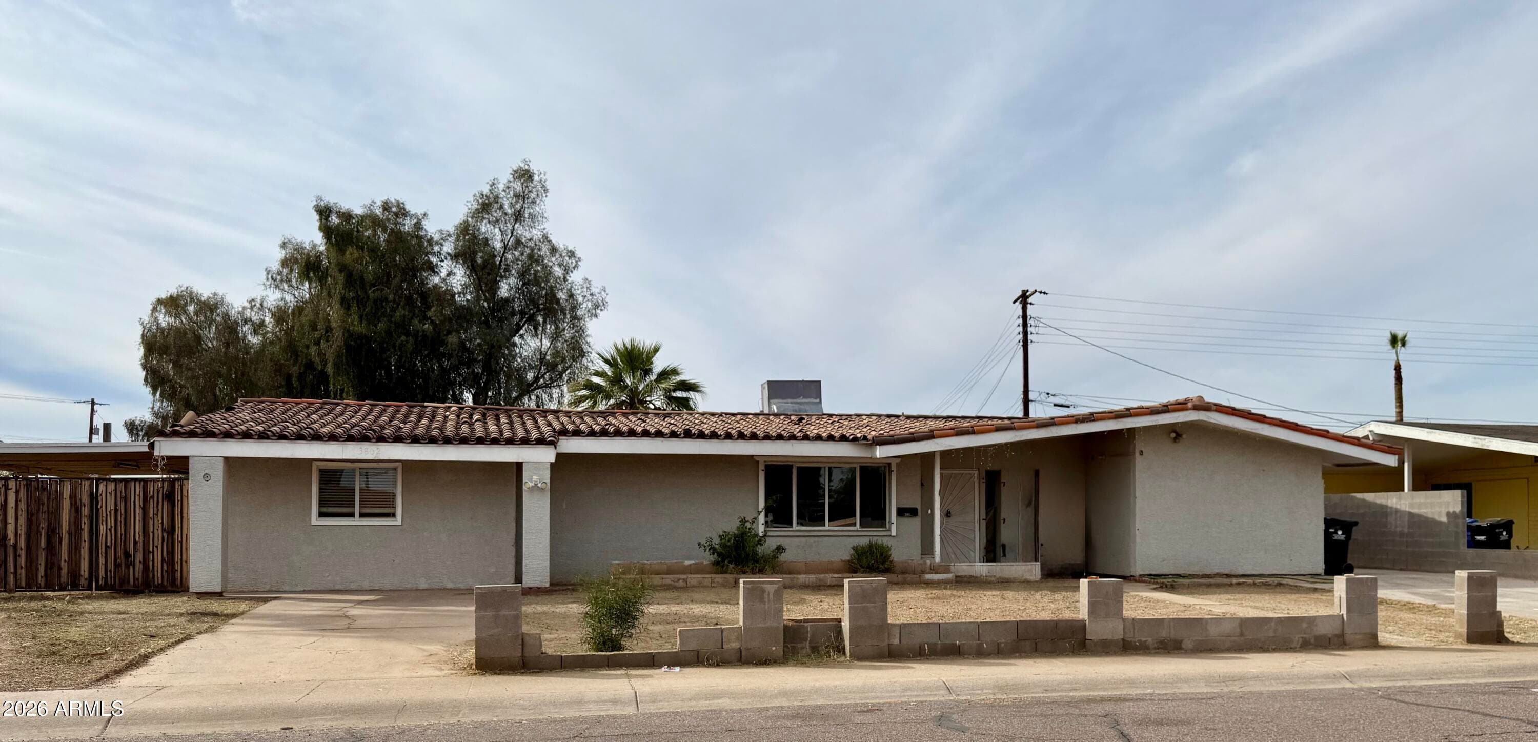 3802 N 62nd Dr — photo 2