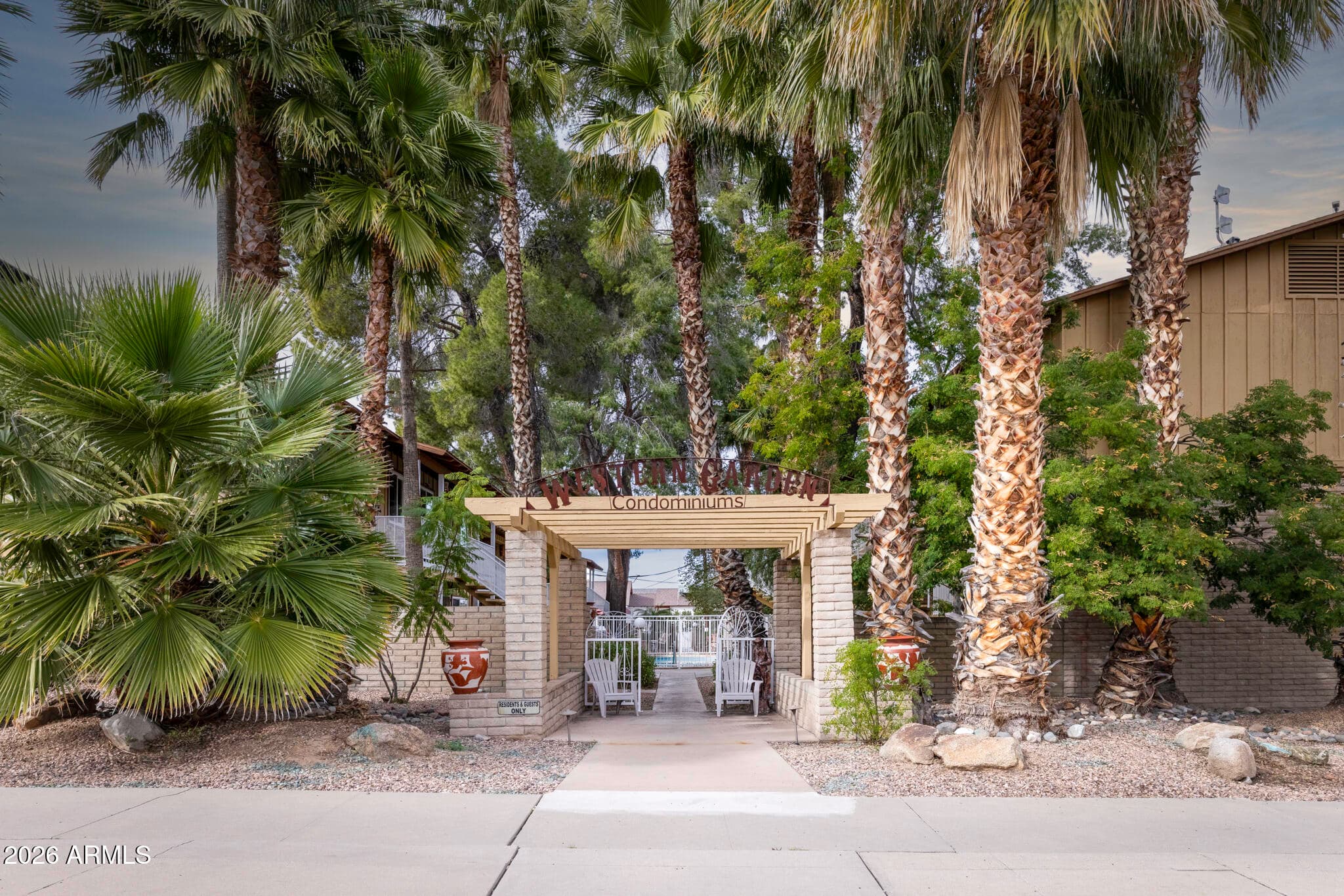 90 W Yavapai W St 1 — photo 25