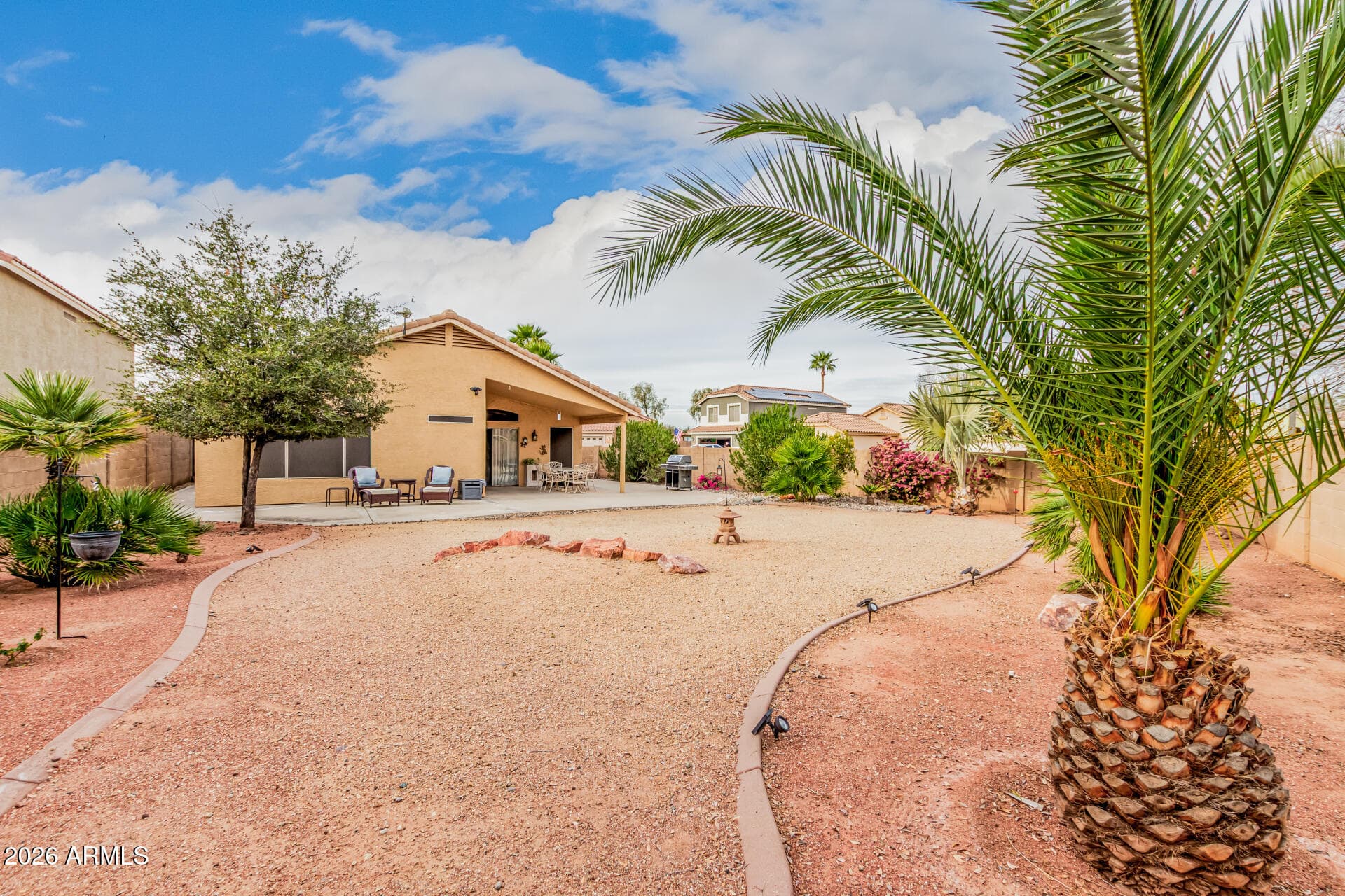 18221 N Skyhawk Dr — photo 2