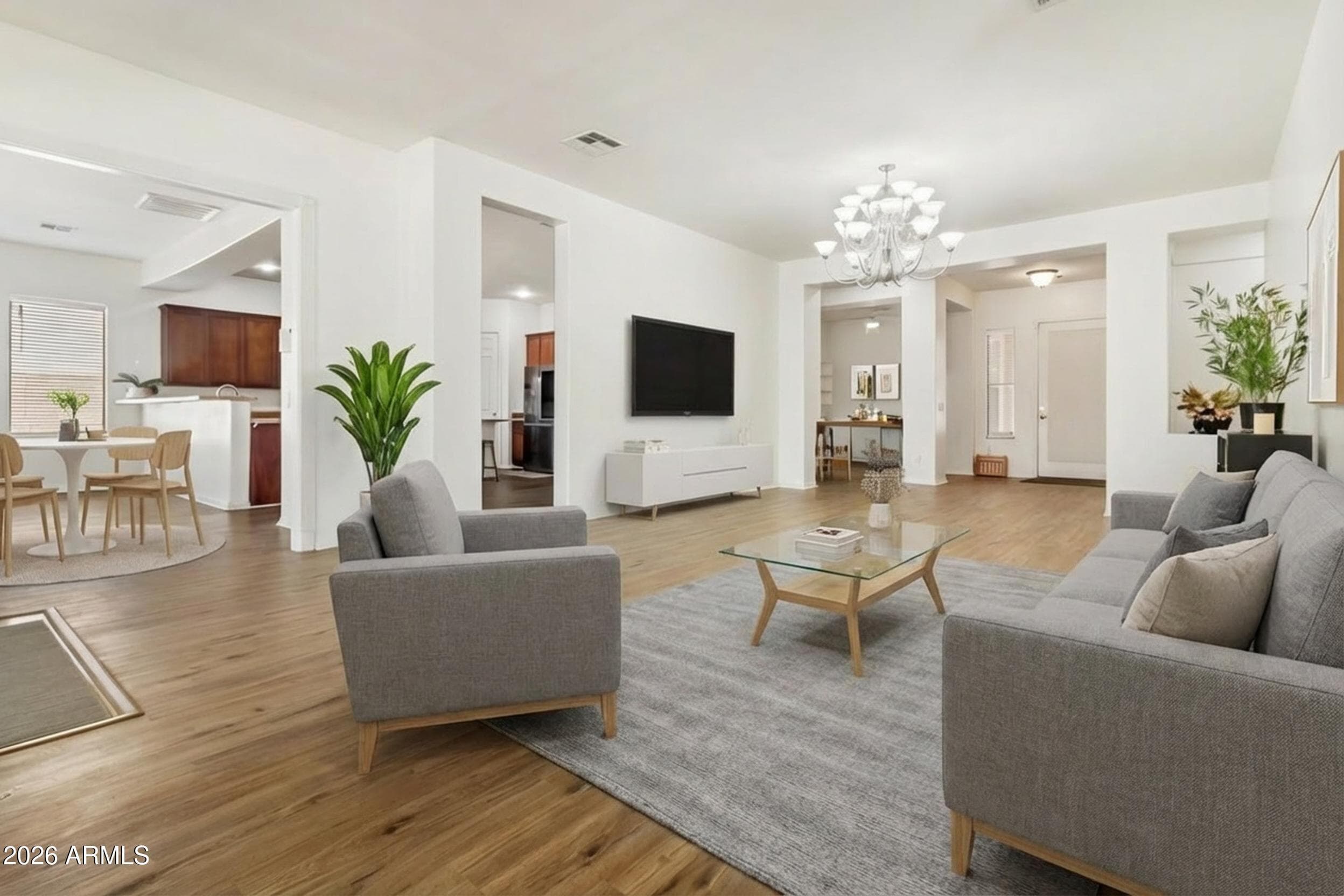 5634 N 82ND AVE - Photo 4