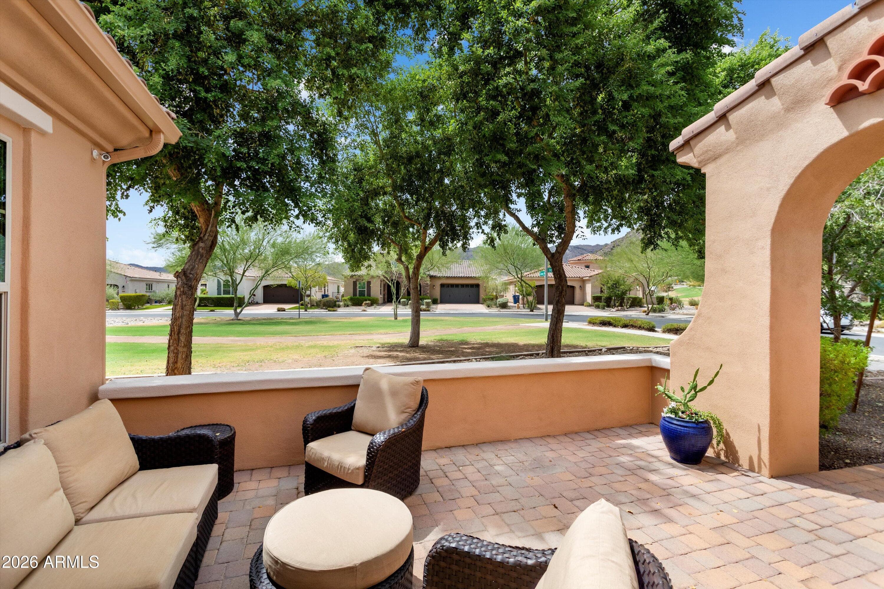 20979 W COLLEGE DR - Photo 3