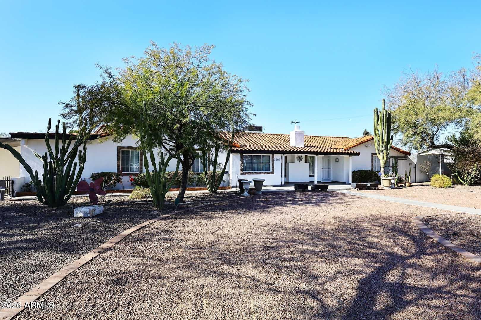 3502 N 22 St — photo 2