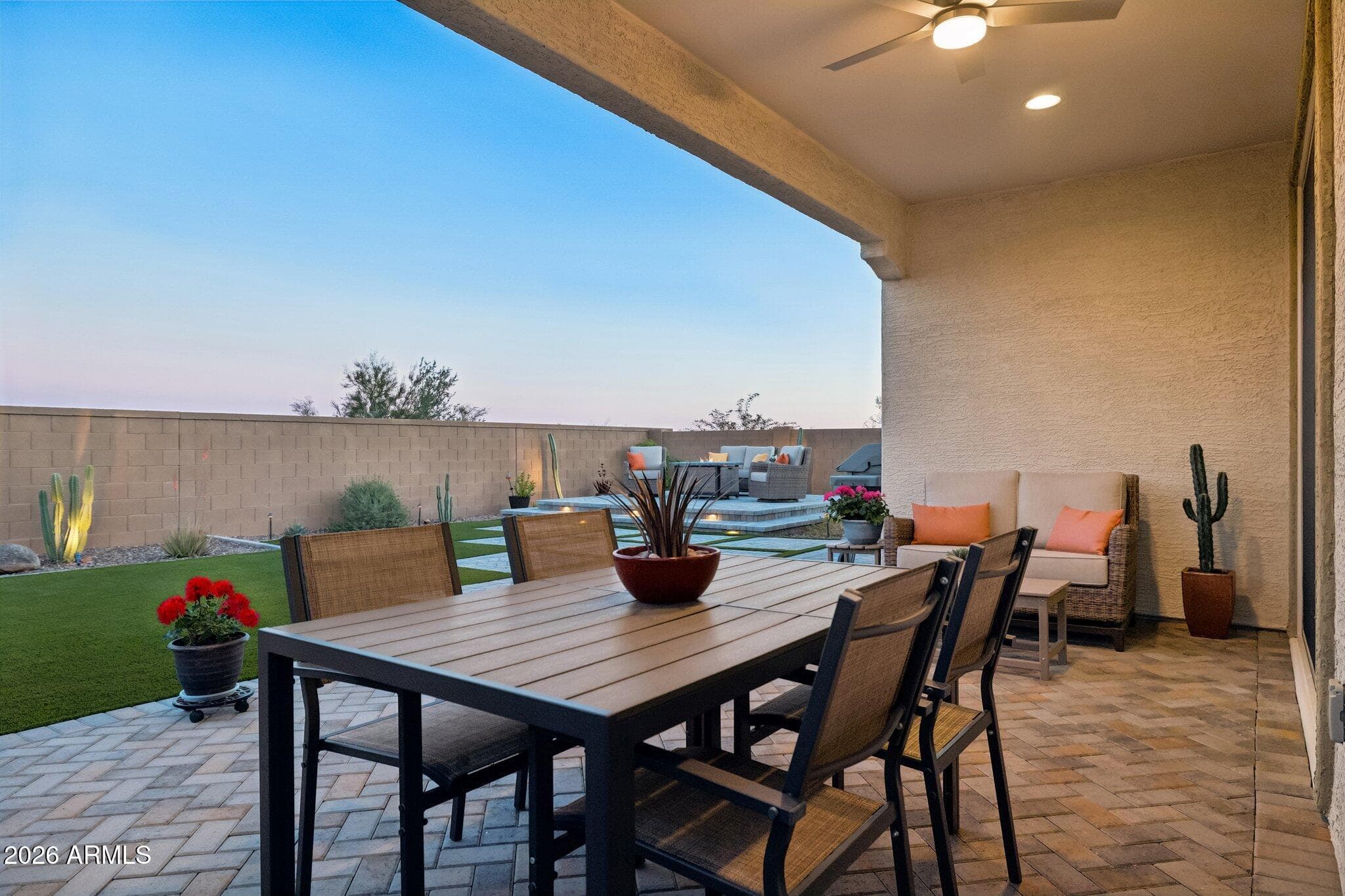 7227 S SANDAL RD - See more photos