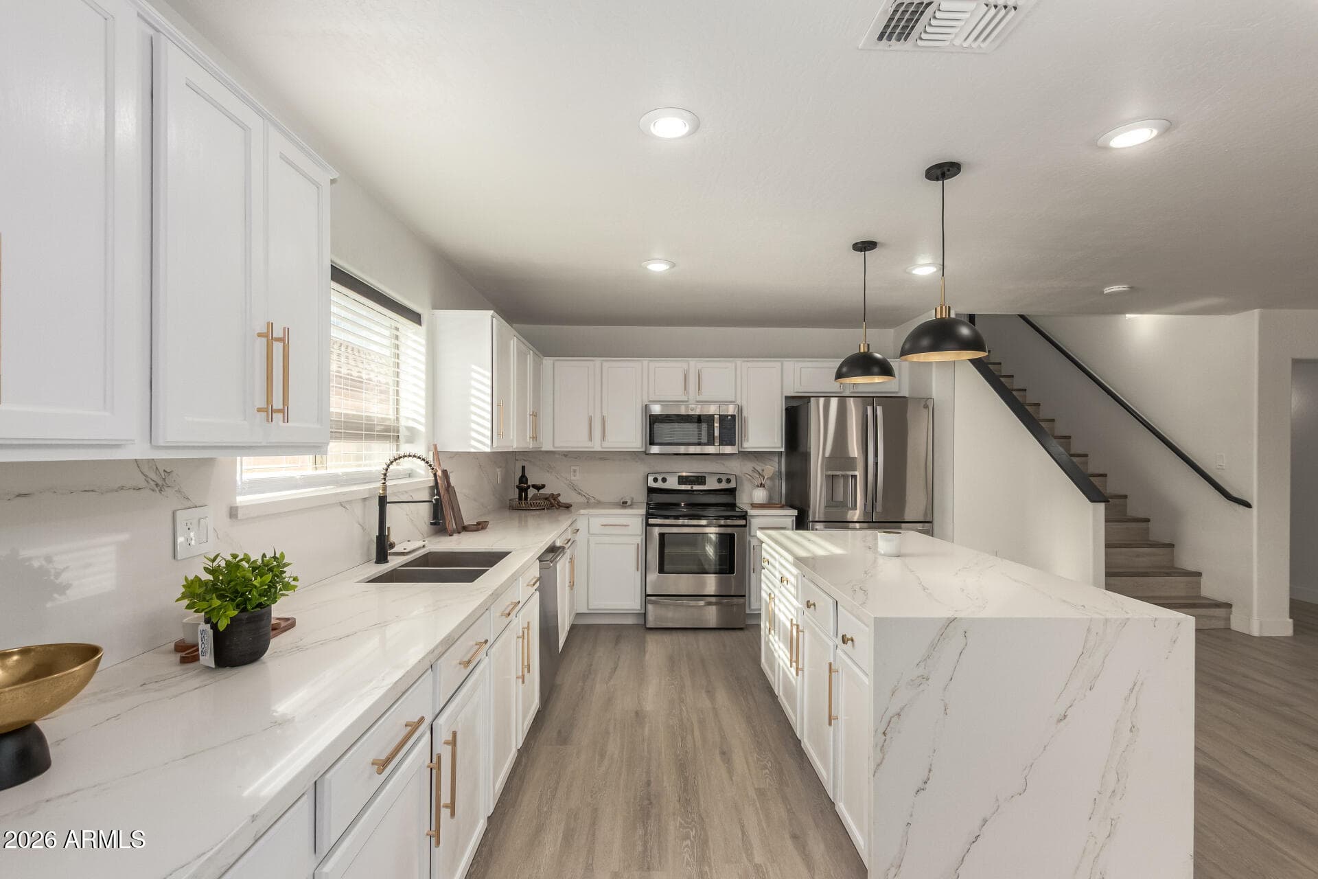 41285 W Pryor Ln — photo 1