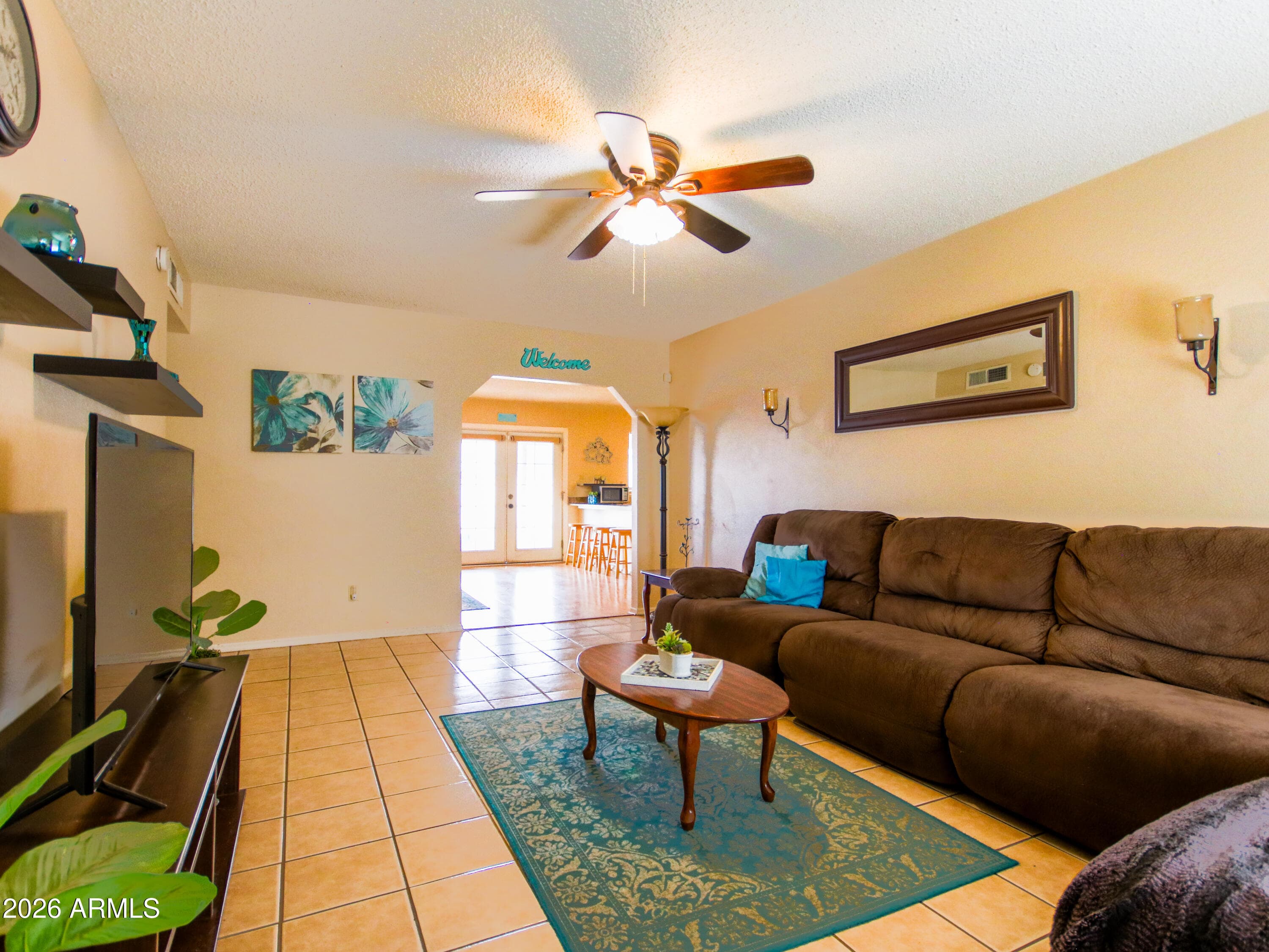 522 W Highland St — photo 2