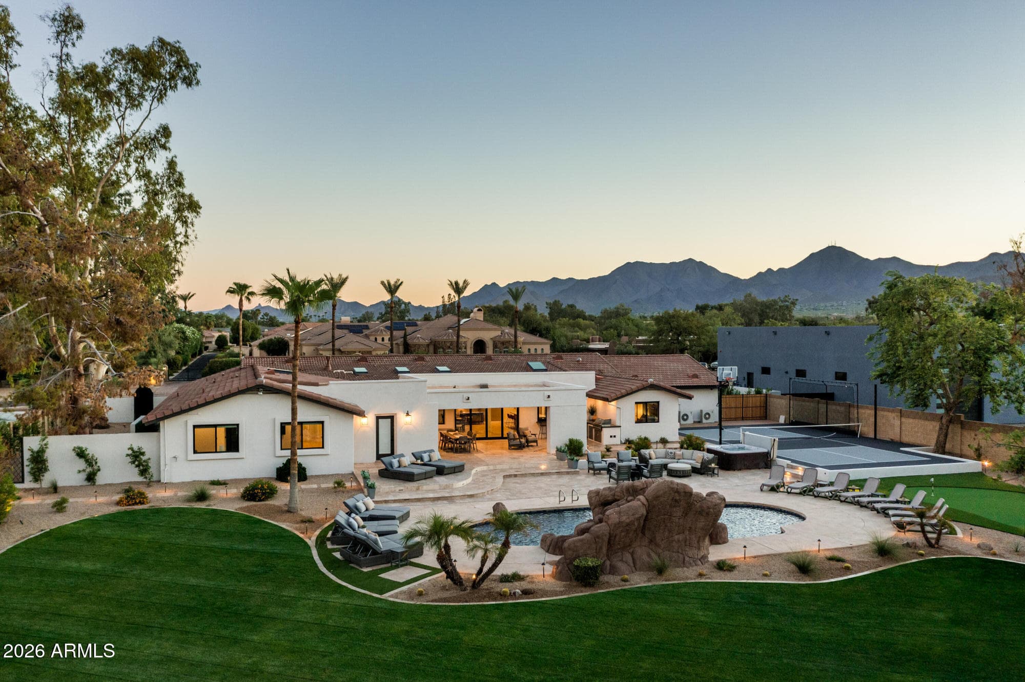 9833 E Desert Cove Ave — photo 1