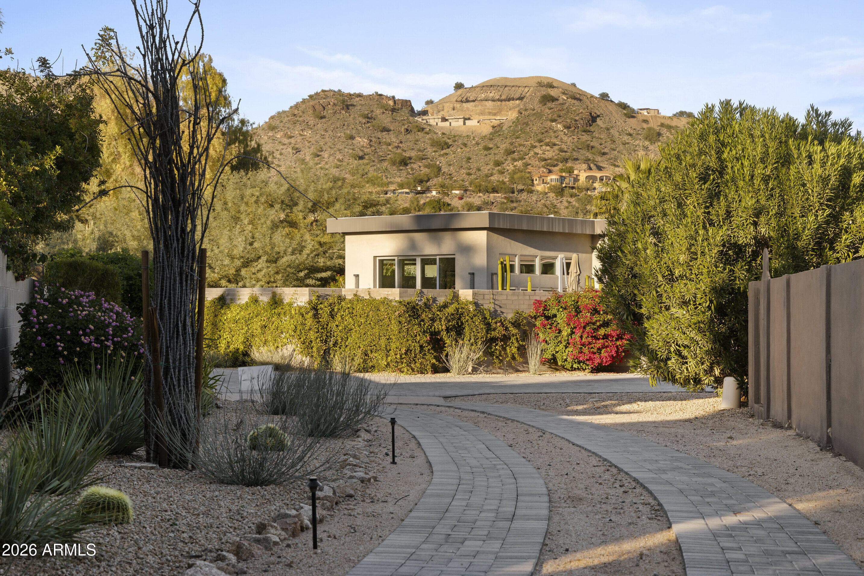 6219 E Redwing Rd — photo 38