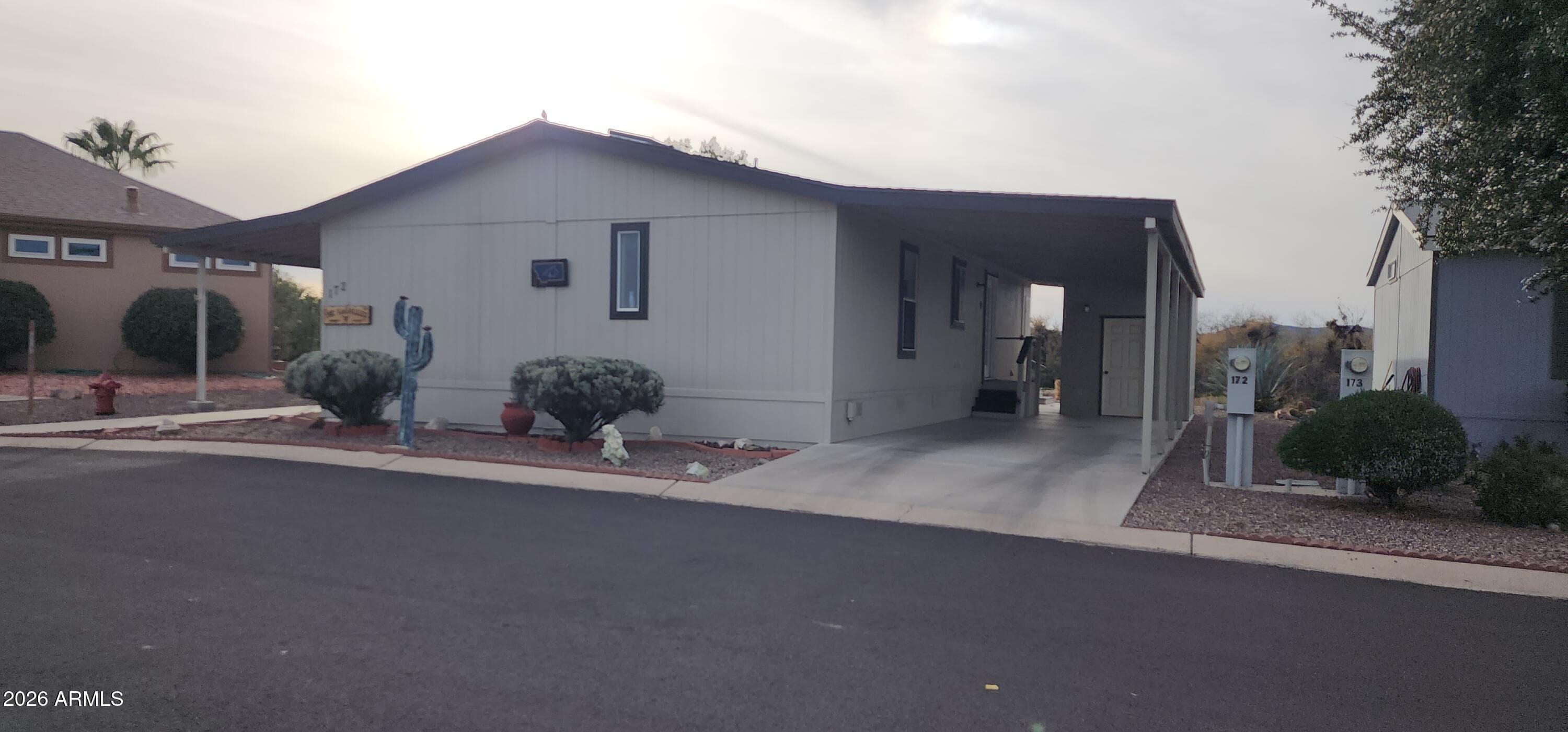 2501 W Wickenburg Way 172 — photo 2