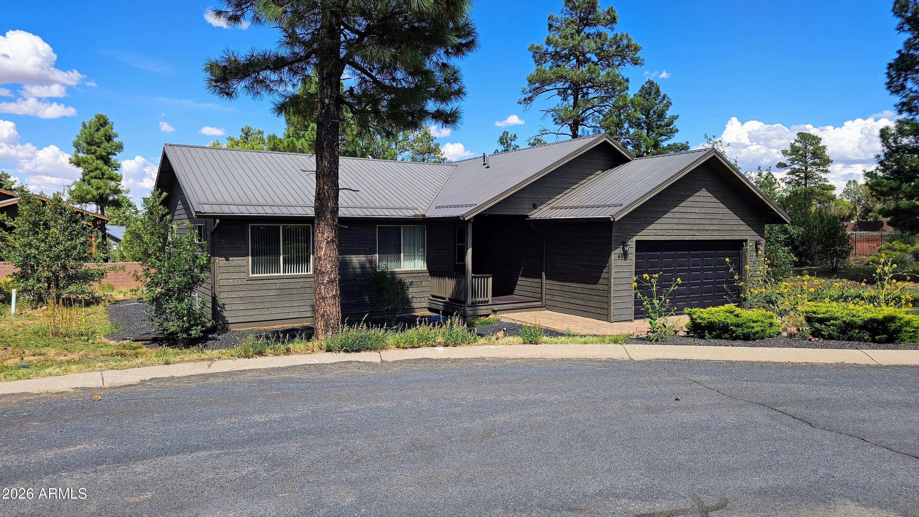4800 Mountain Hollow Loop — photo 1
