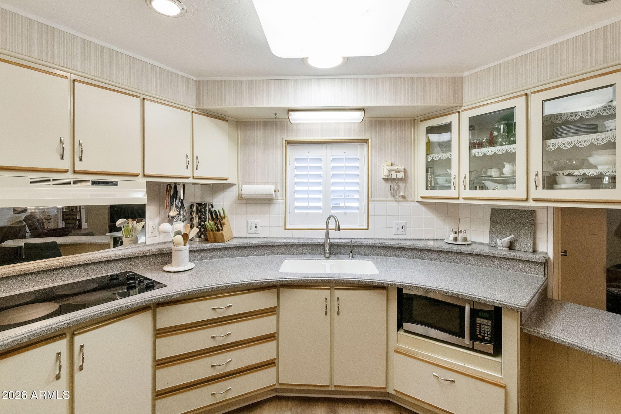 2435 N HIGLEY RD - Photo 2