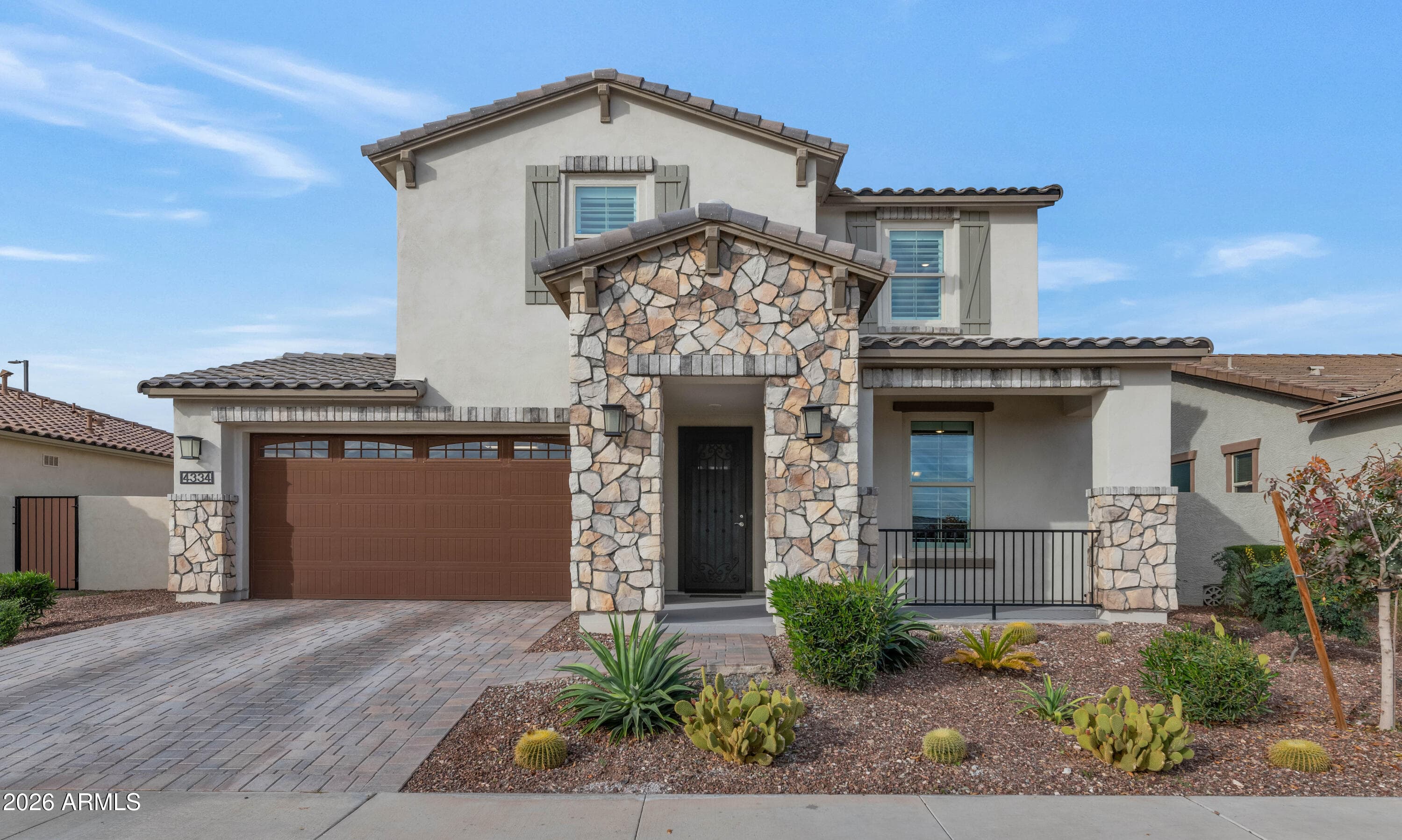 4334 N Pioneer Dr — photo 1