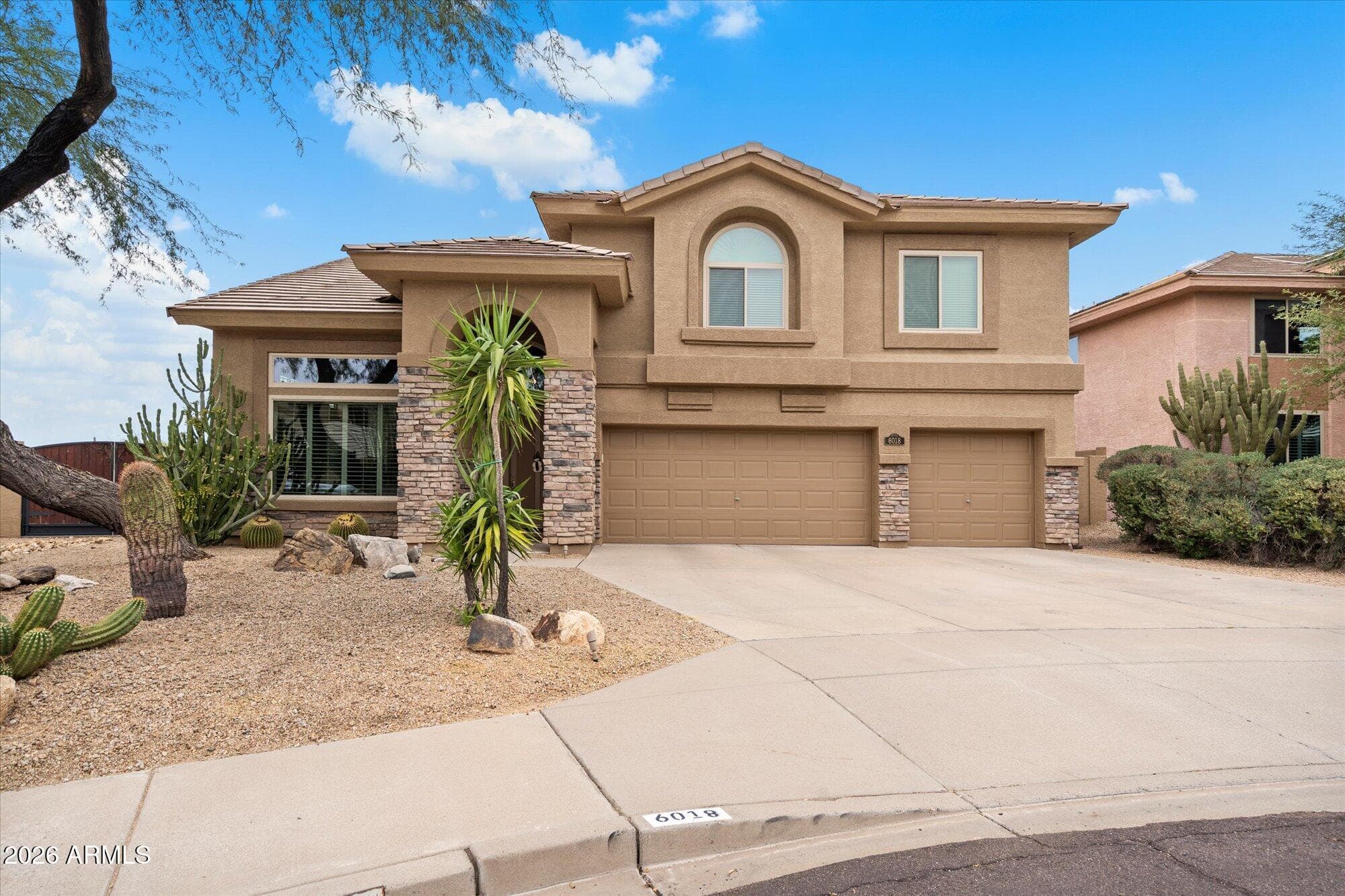6018 E Coyote Wash Dr — photo 2
