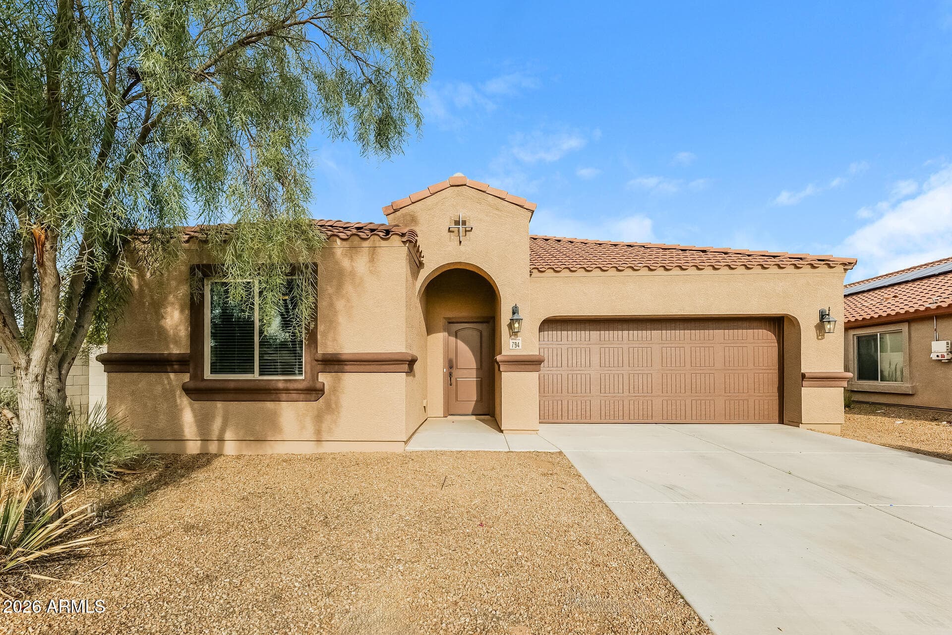 794 W Jahns Dr — photo 1