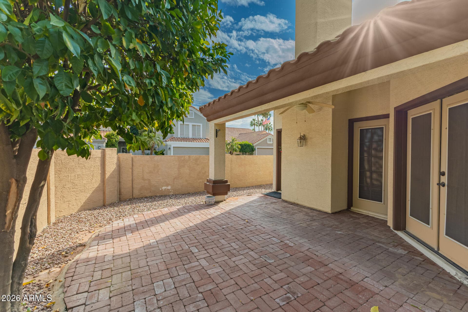 517 S Paradise Dr — photo 38