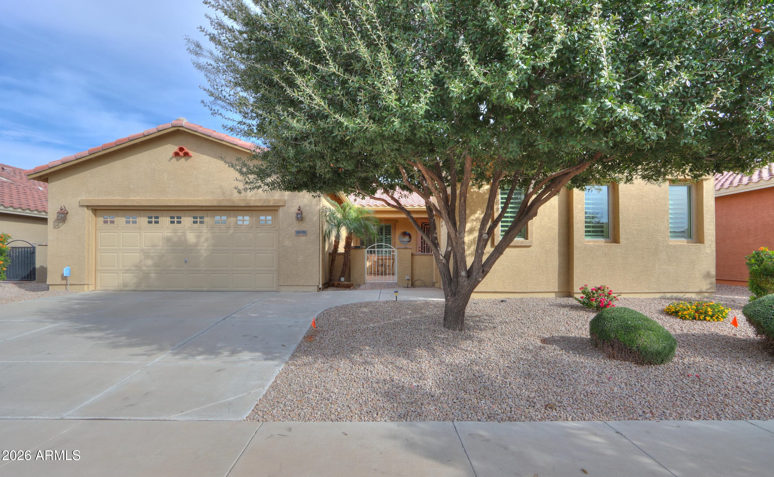 2620 E Santa Maria Dr — photo 2