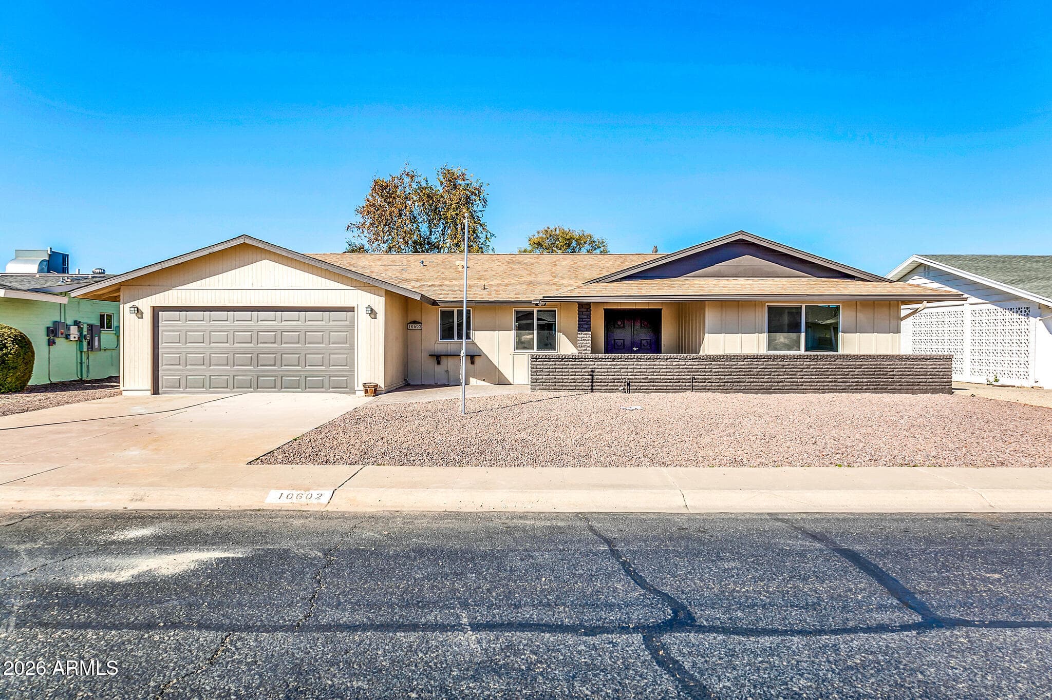 10602 W Cumberland Dr — photo 2