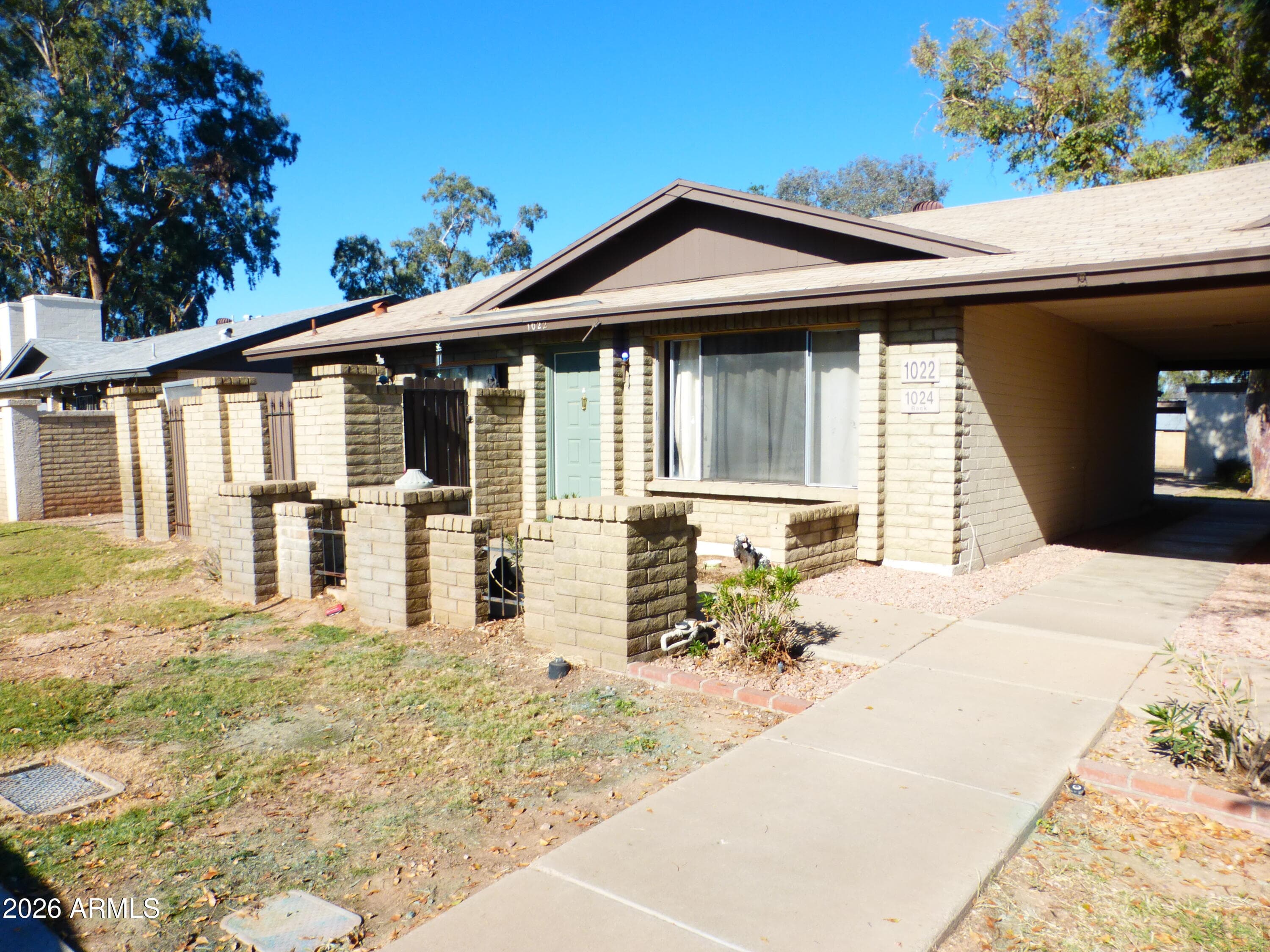 1024 W Malibu Dr — photo 1