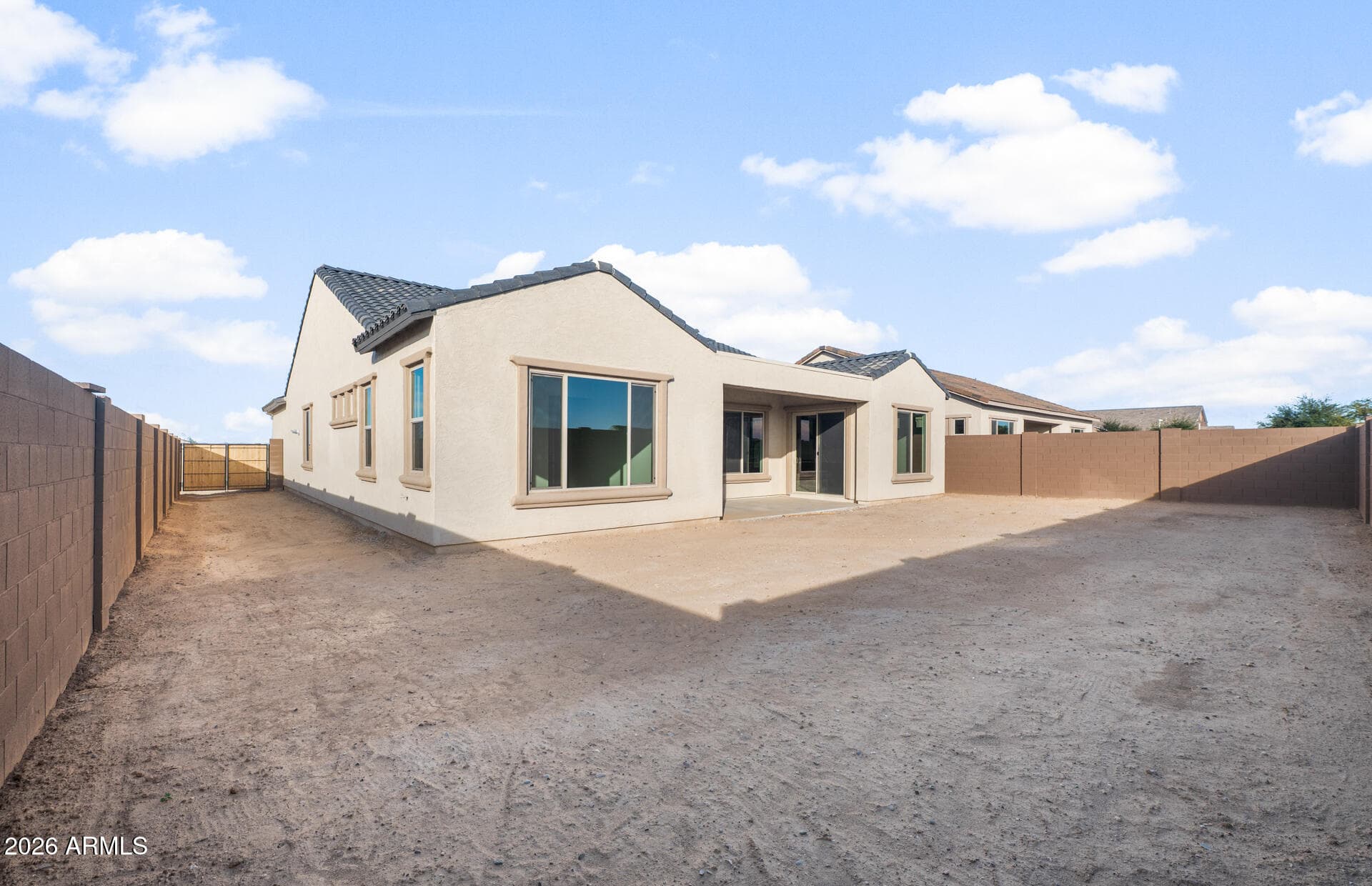 2433 E Stuffed Olive Ave — photo 28