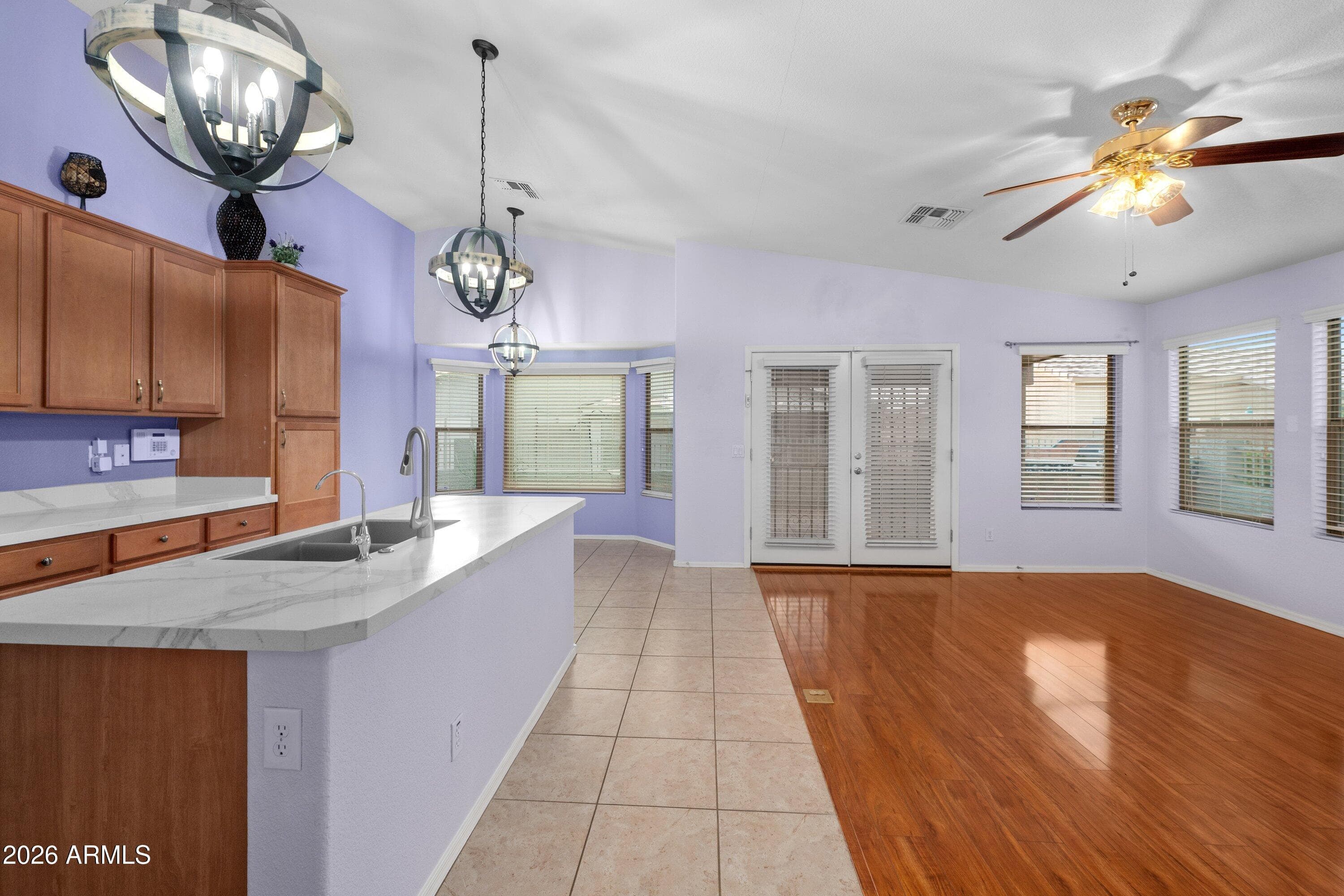 2101 S MERIDIAN RD - Photo 3
