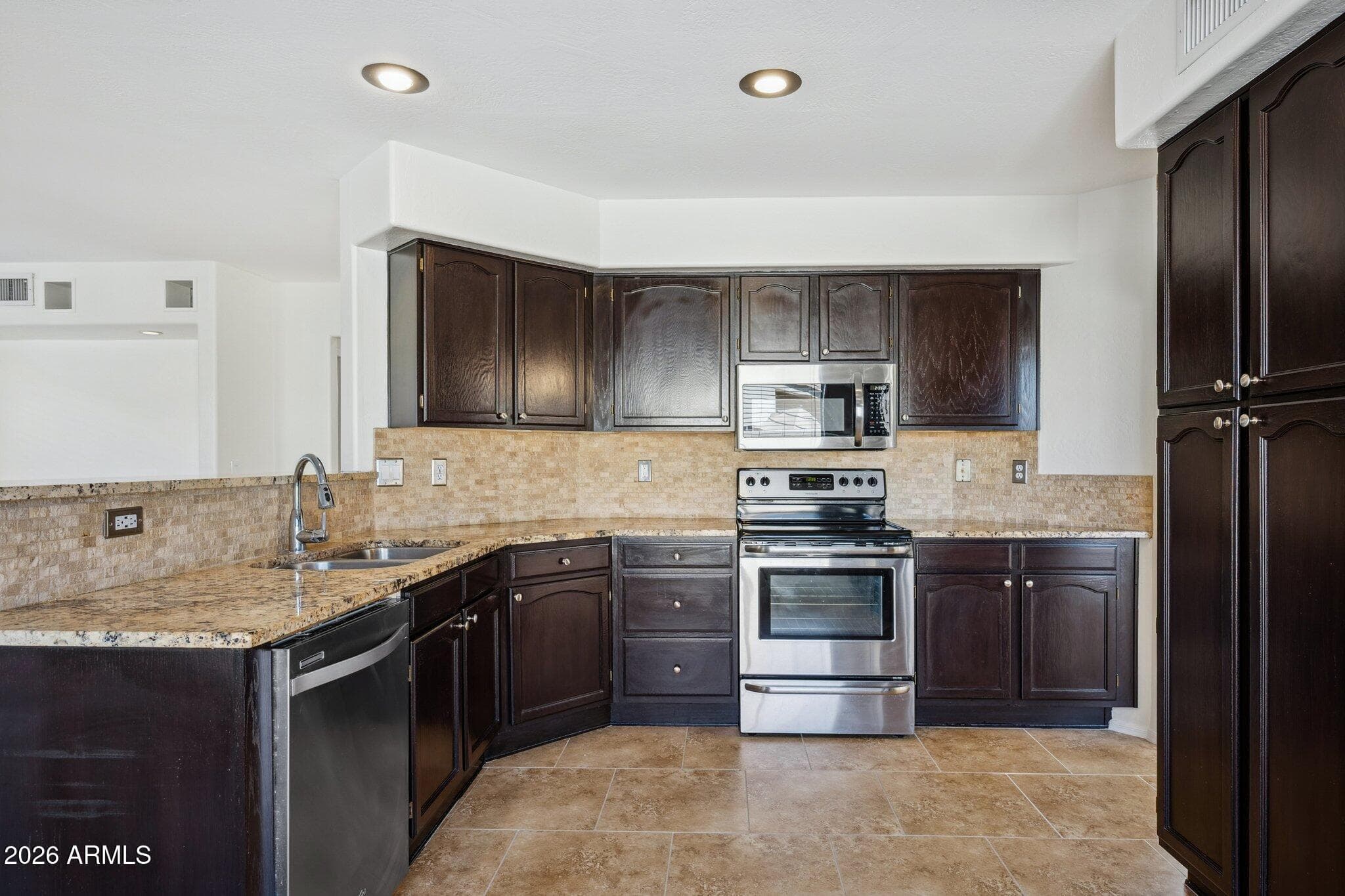4016 E Desert Marigold Dr — photo 1