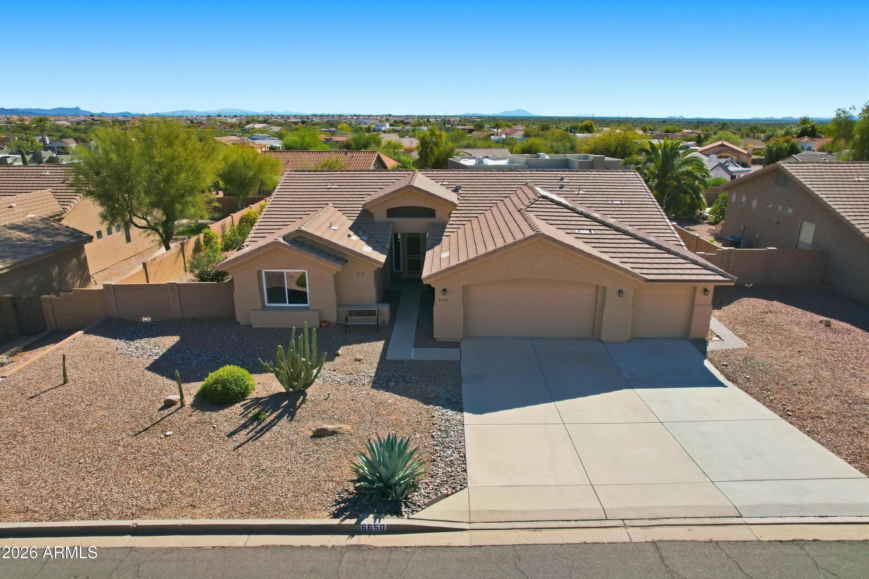 6650 S Foothills S Dr — photo 2