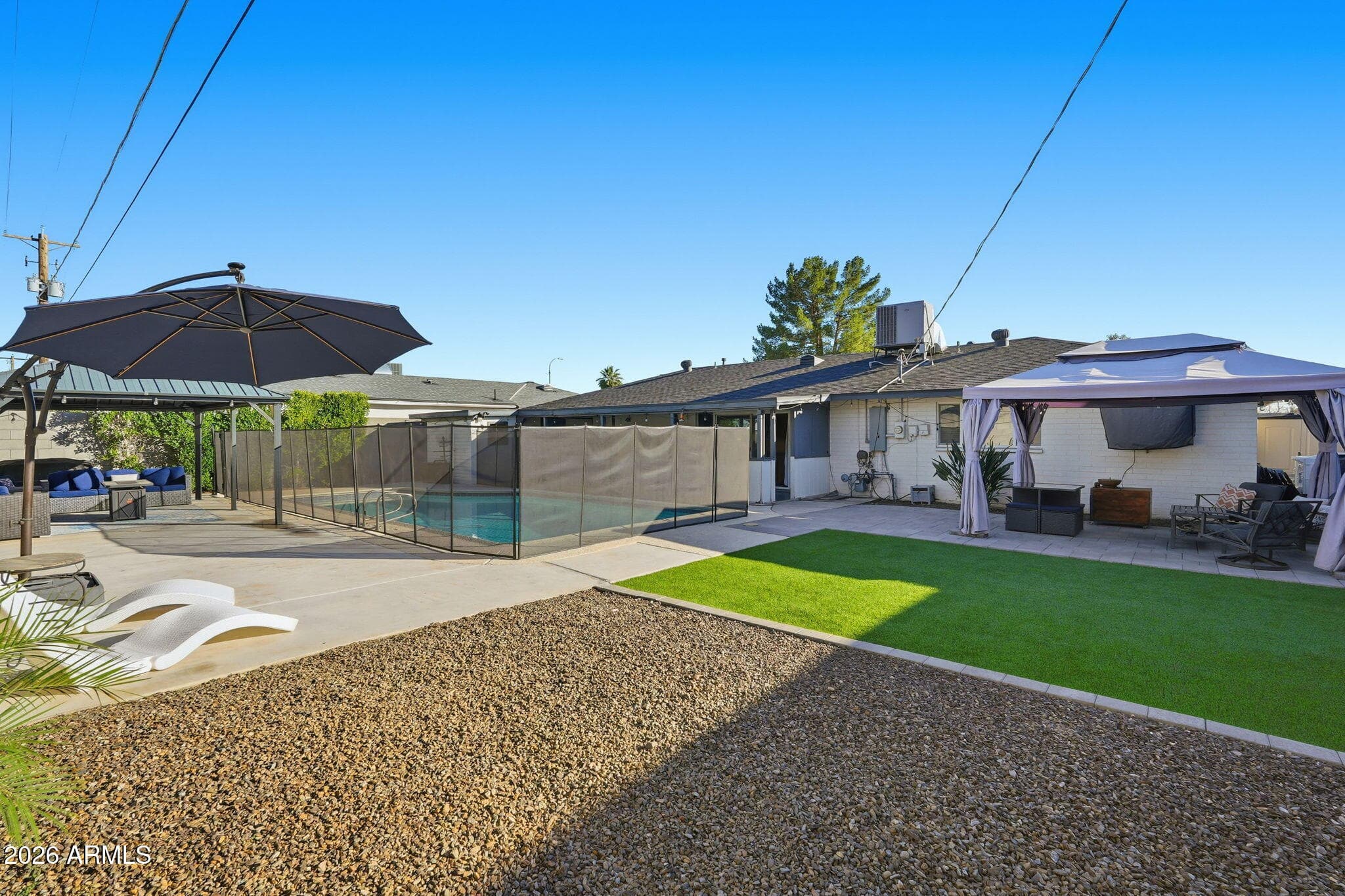3014 E Whitton Ave — photo 2