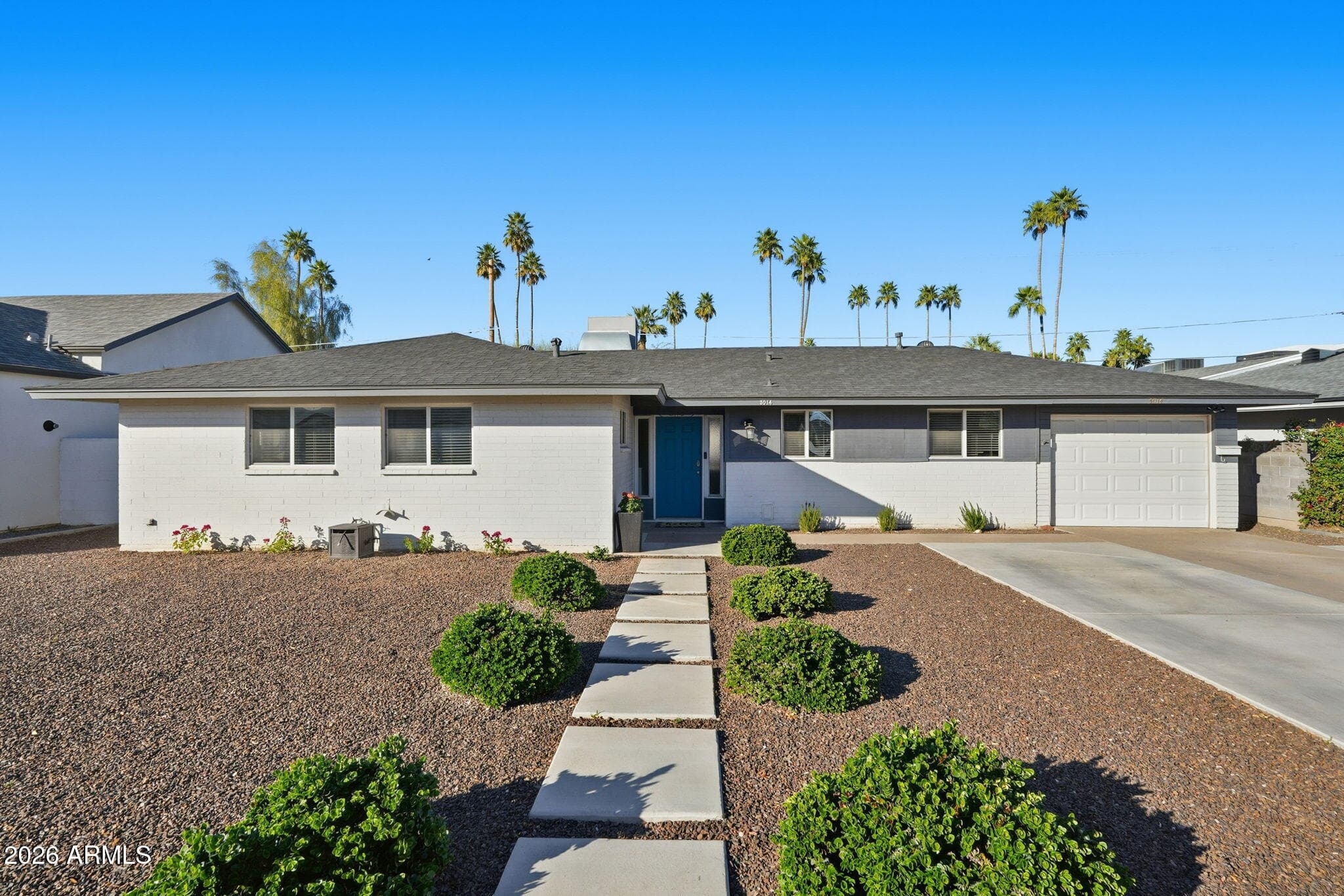 3014 E Whitton Ave — photo 1