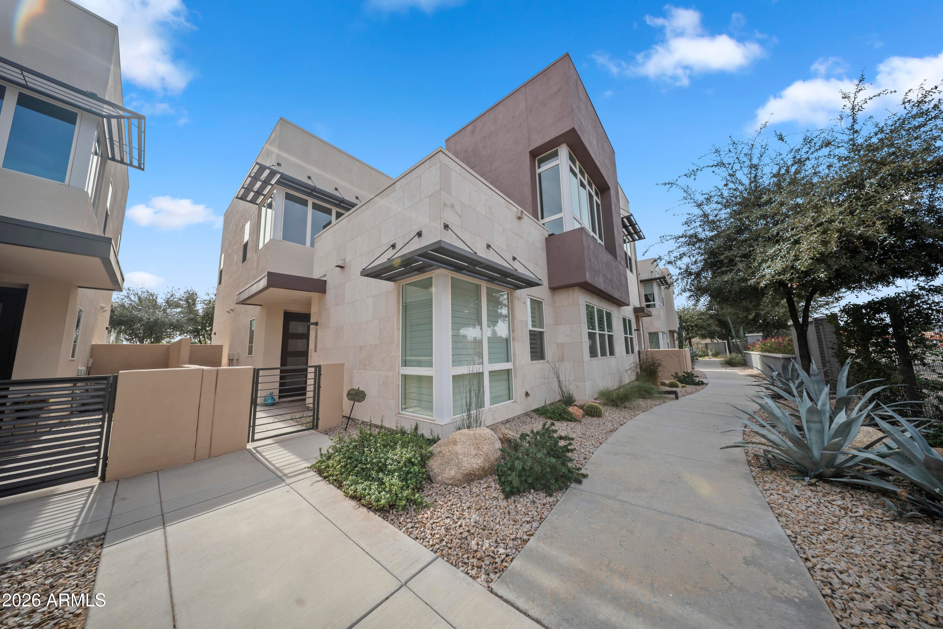 9001 E San Victor Dr 2024 — photo 1