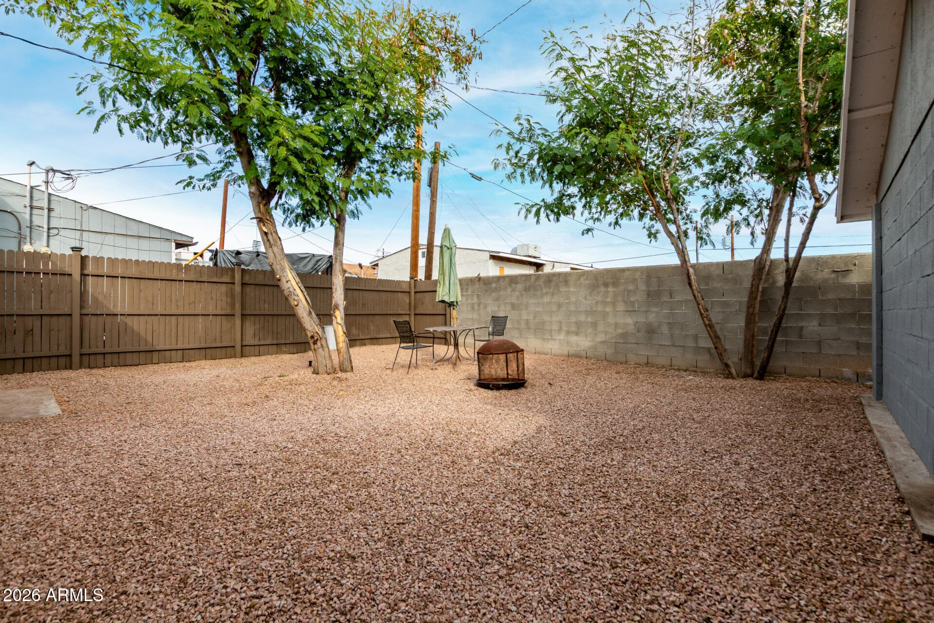 1630 E Harvard St — photo 38