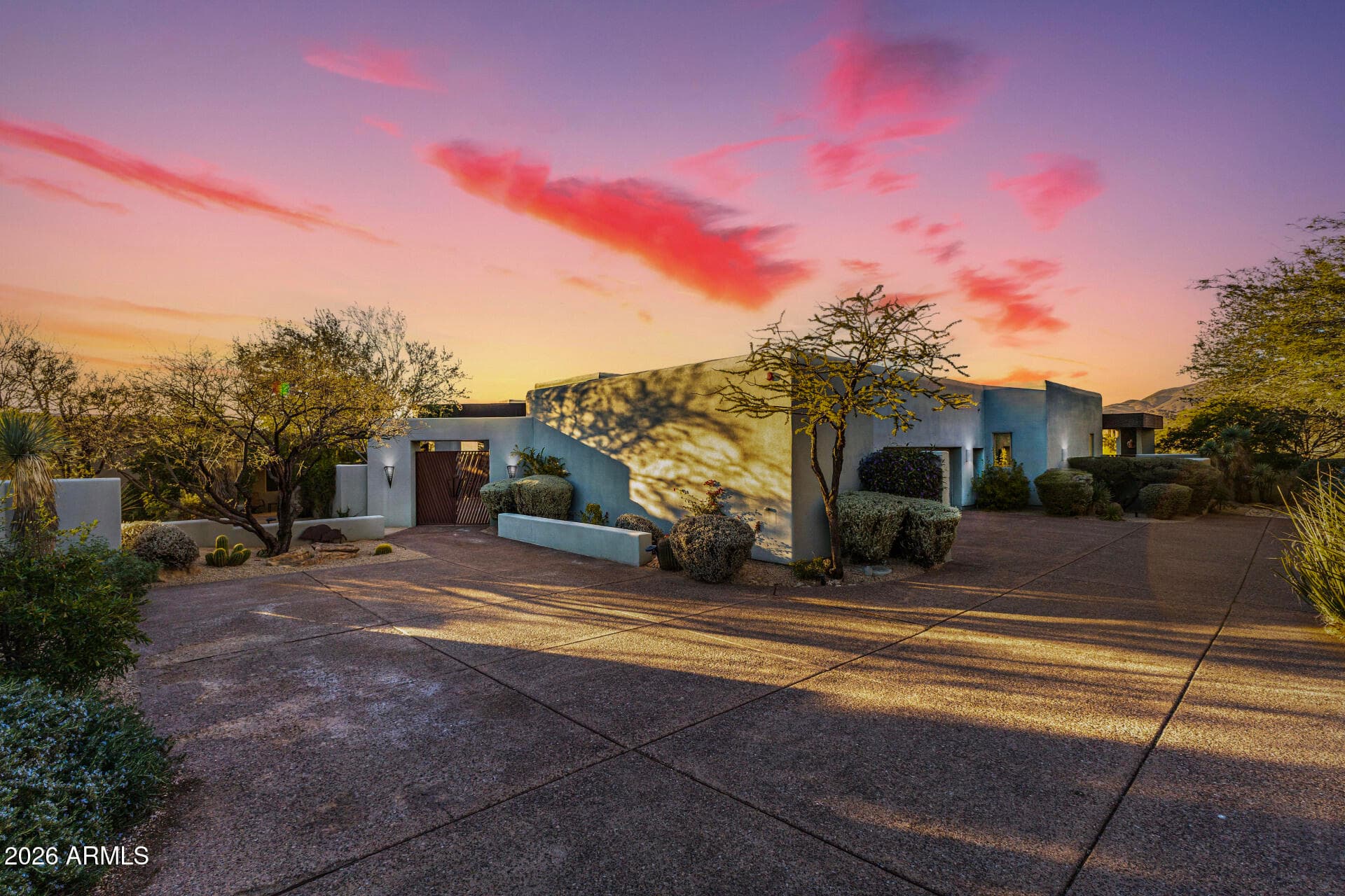 9914 E Palo Brea Dr — photo 1