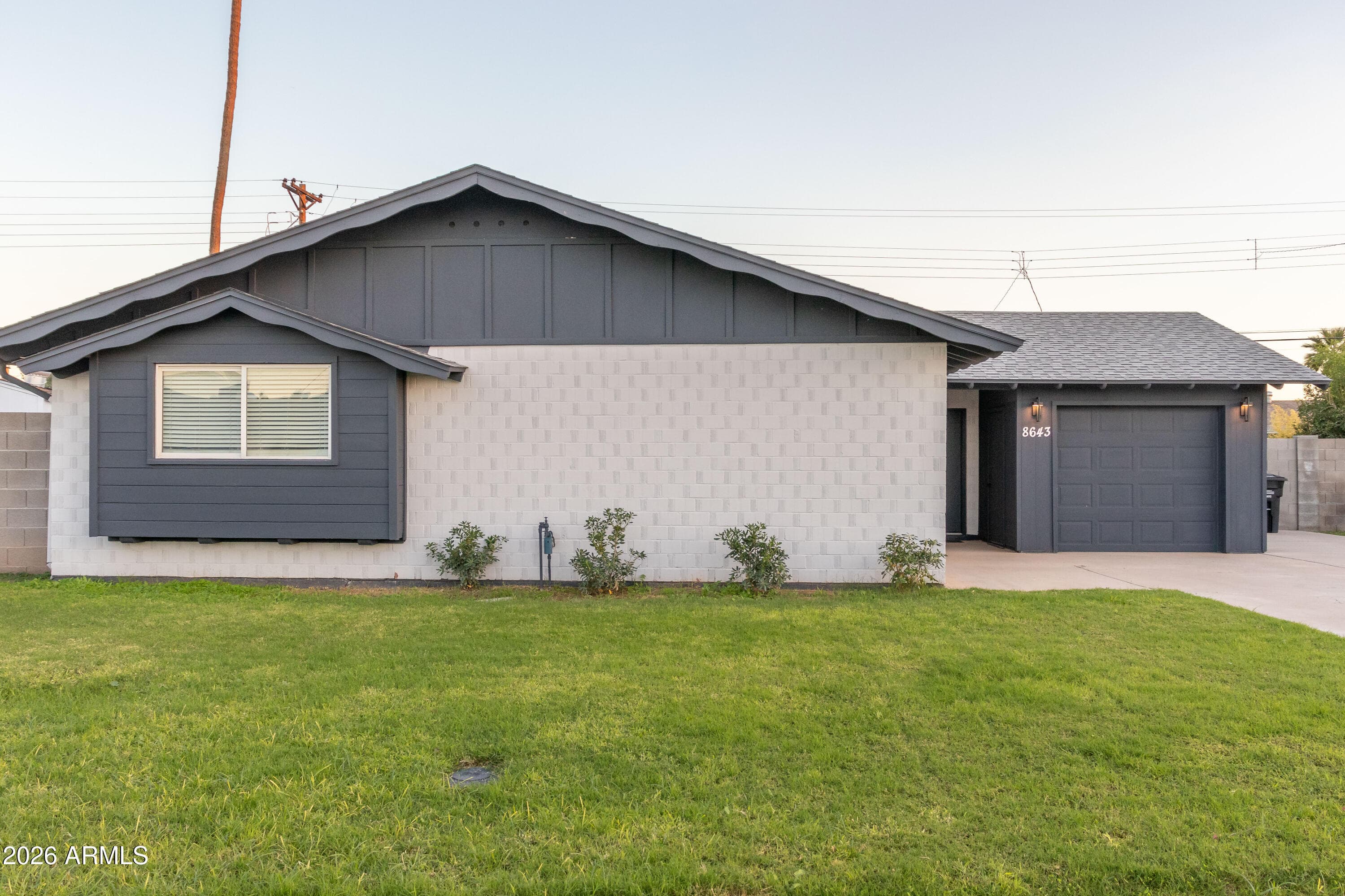 8643 E Rancho Vista Dr — photo 1