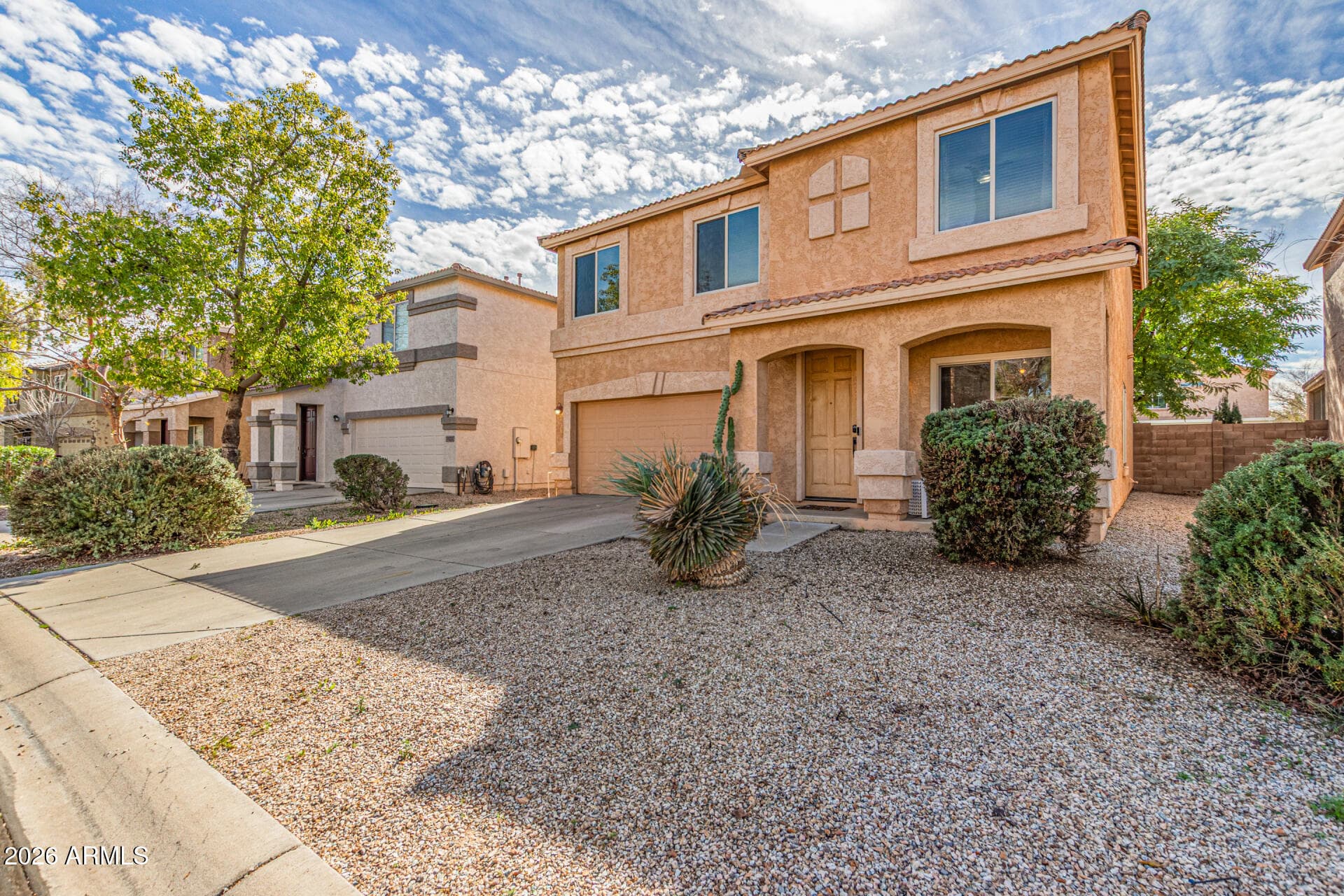 1111 E CANYON TRAIL - Photo 2