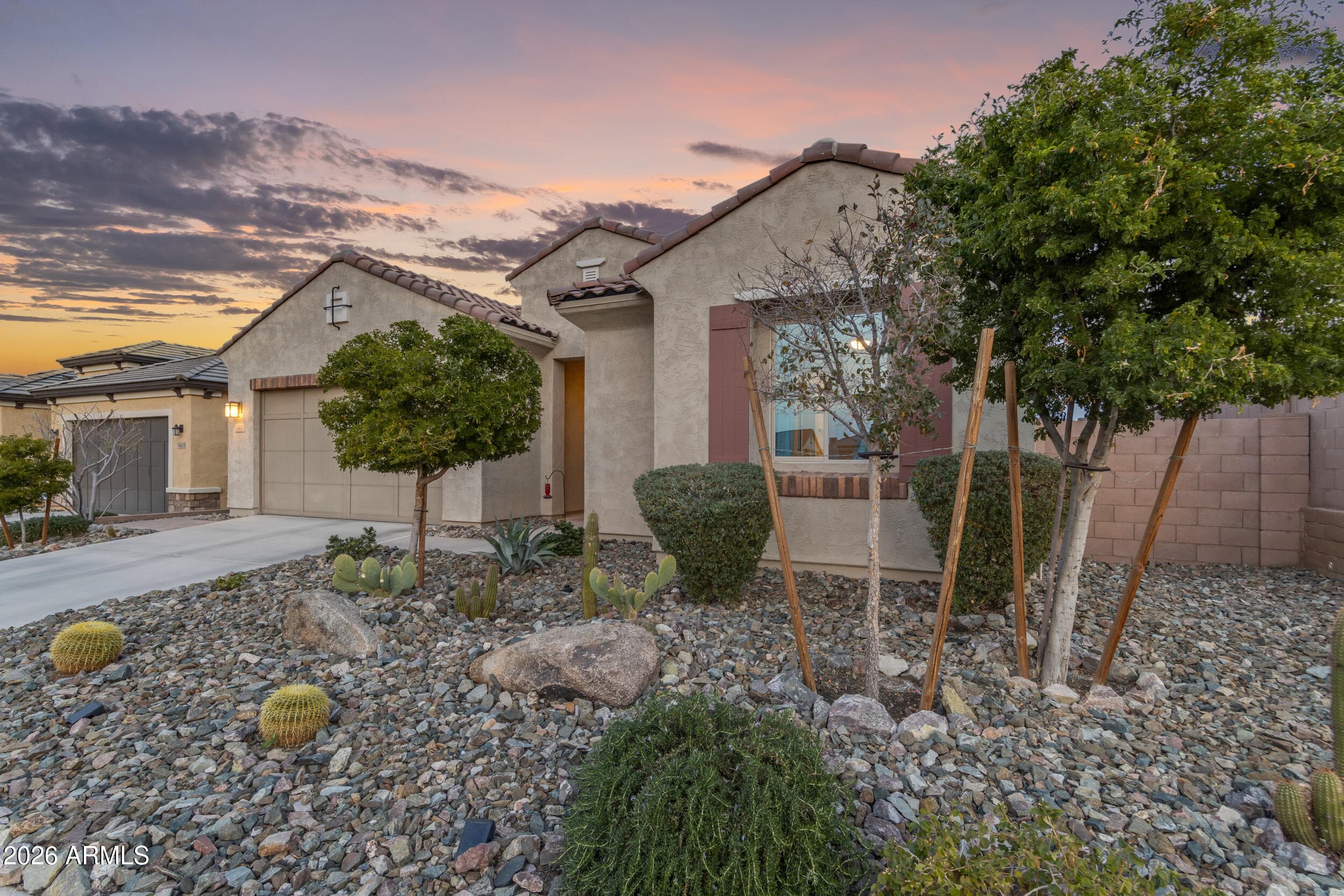 16635 W VALENCIA DR - Photo 1