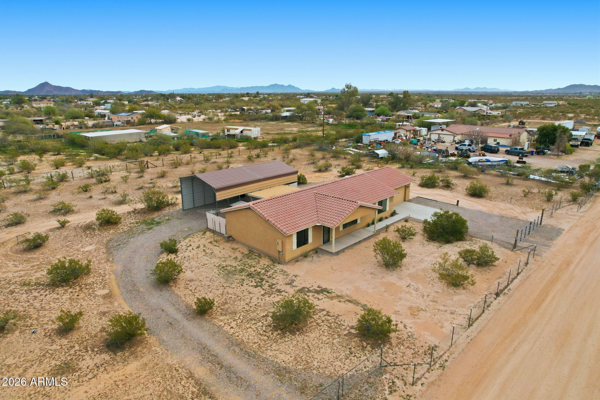 10651 N DUMONT TRAIL - Photo 2
