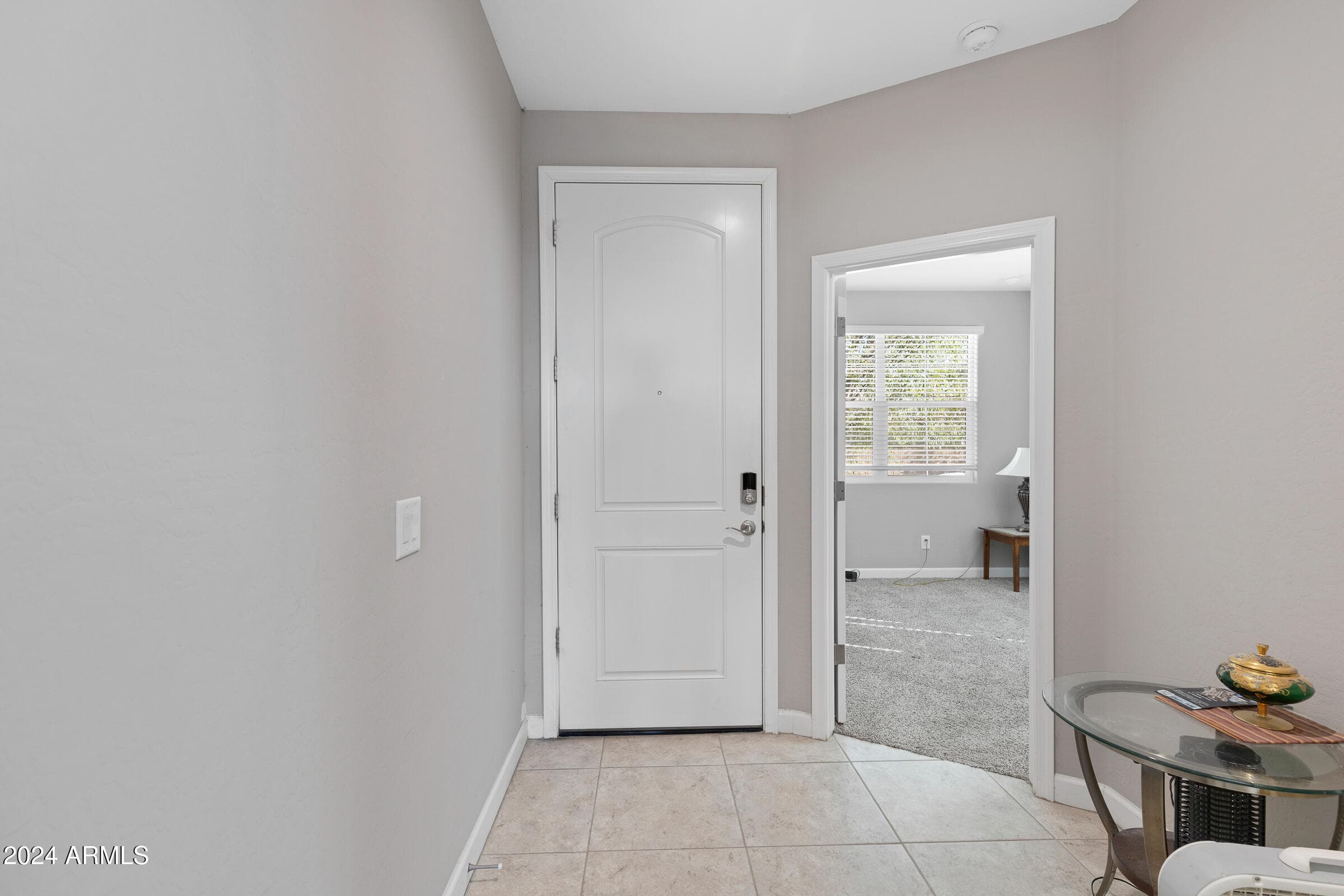 2310 N COMISKEY DR - Photo 4
