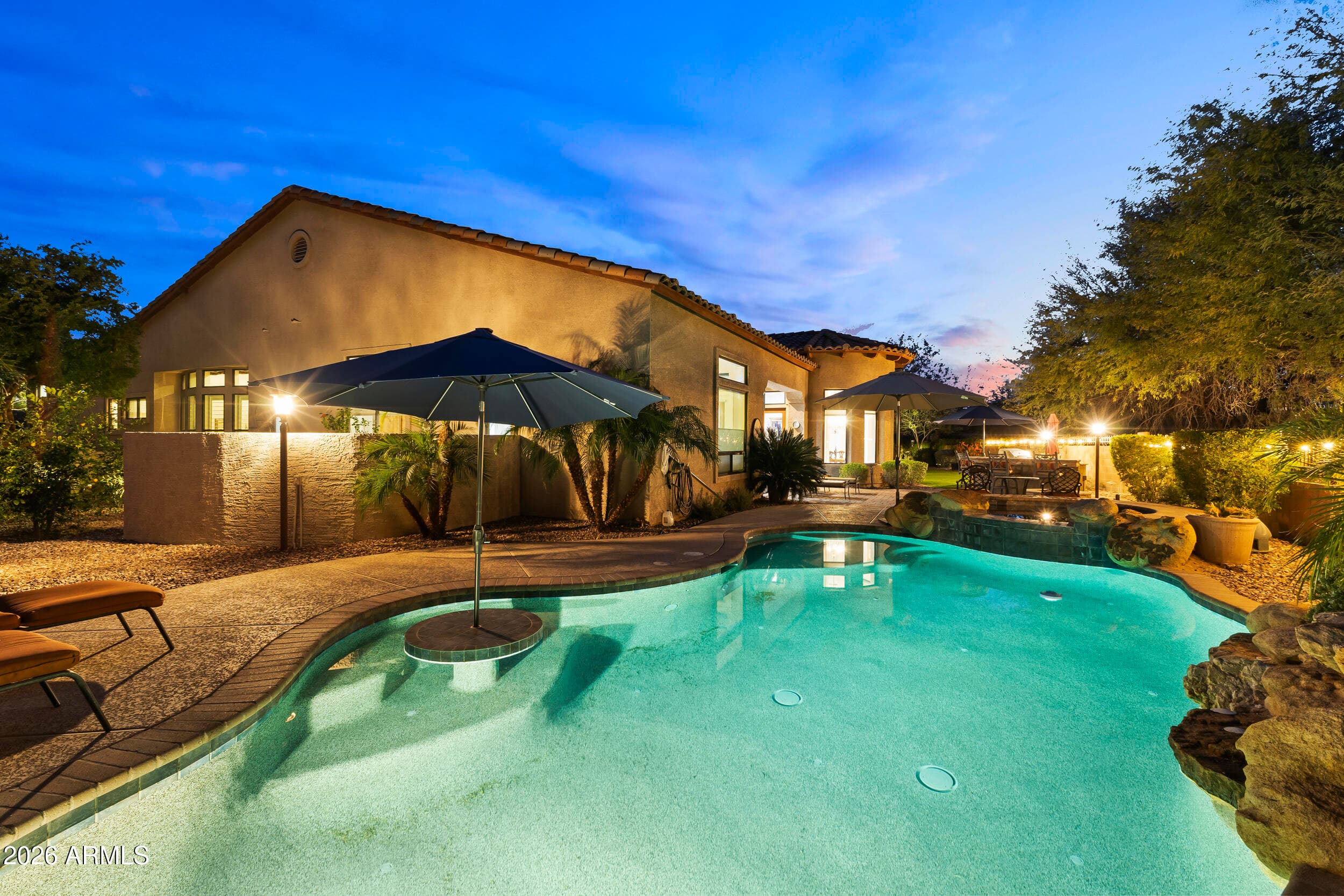 4123 N Silver Ridge Circle — photo 2