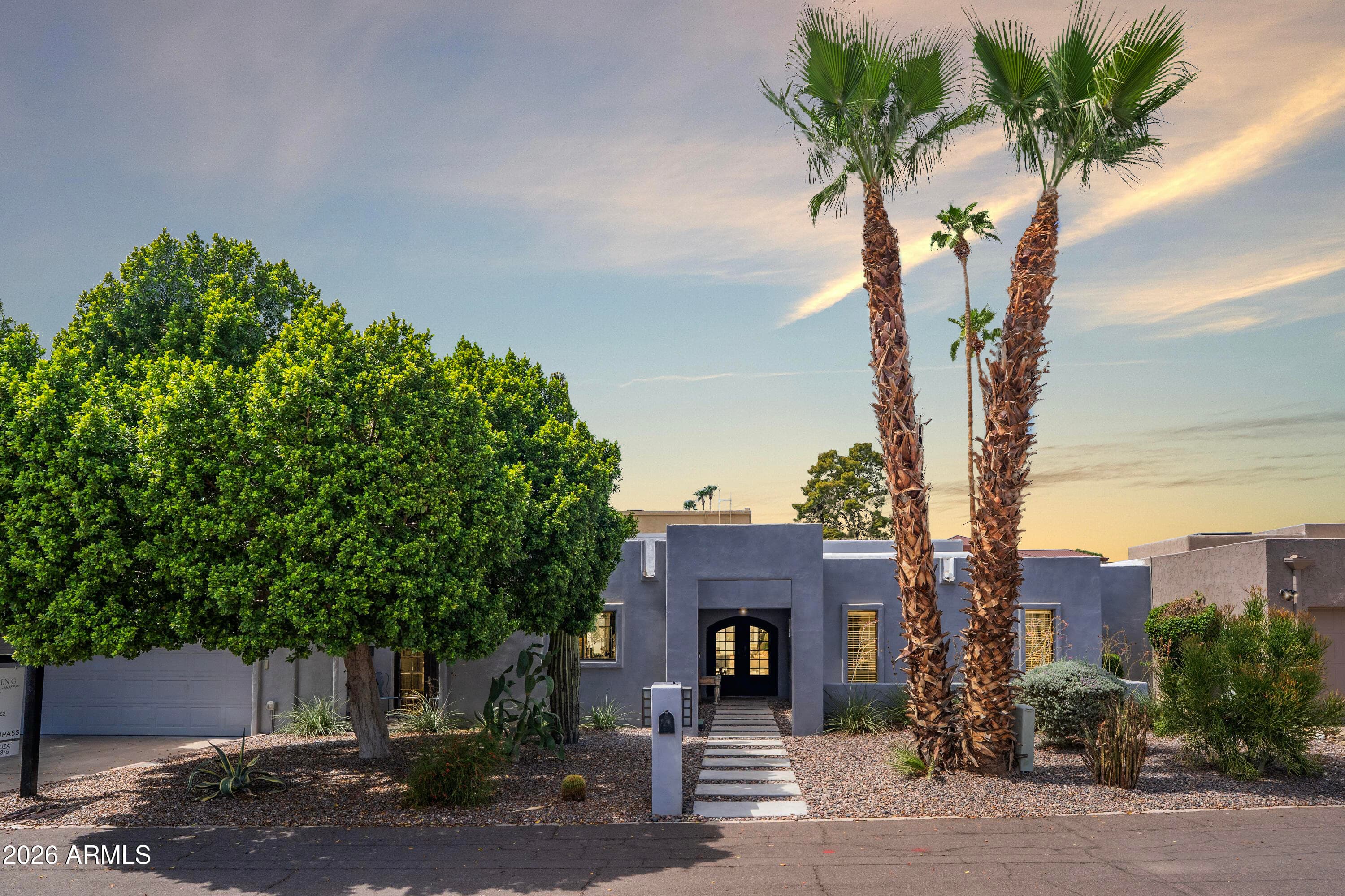6333 N Scottsdale Rd 5 — photo 1