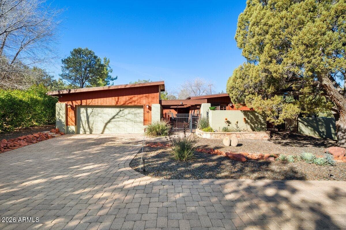 95 El Camino Grande -- — photo 1