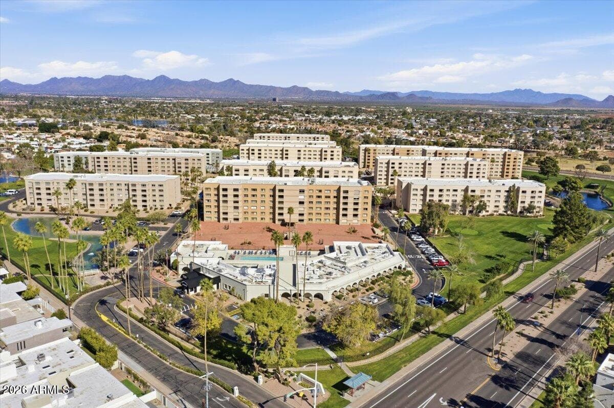 7910 E Camelback Rd 402 — photo 2