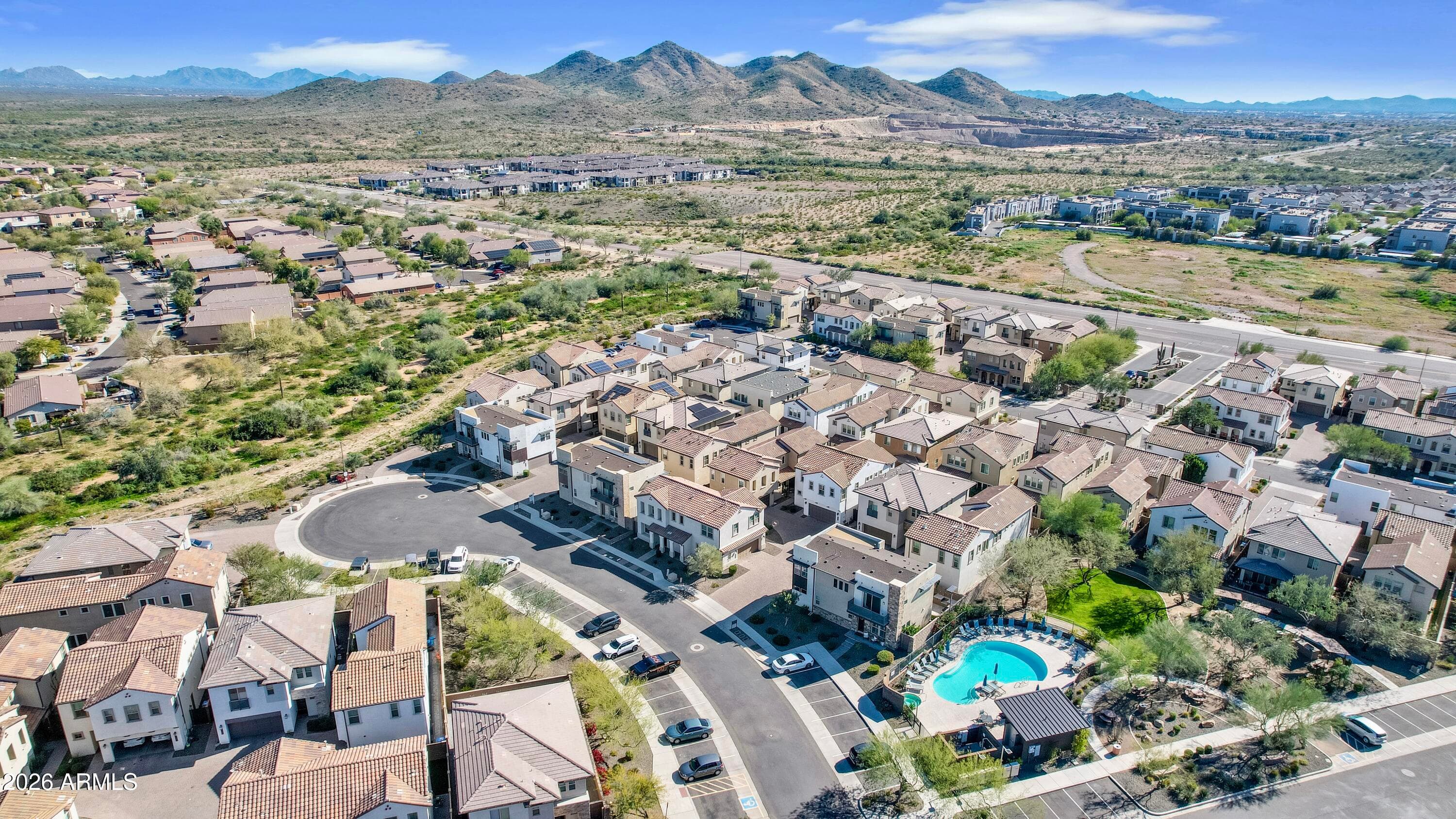 2379 W Whisper Rock Trail — photo 2