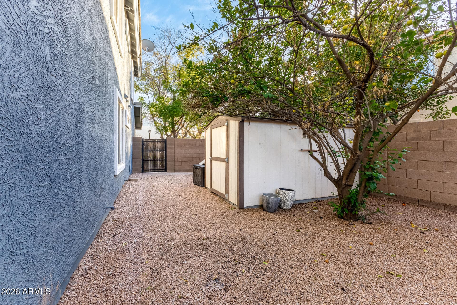 3254 E Washington Ave — photo 40