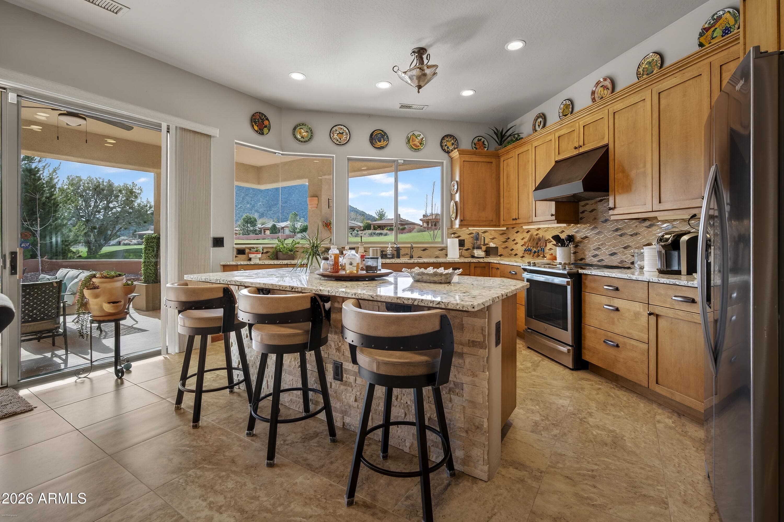 150 STONE CREEK CIRCLE - See more photos