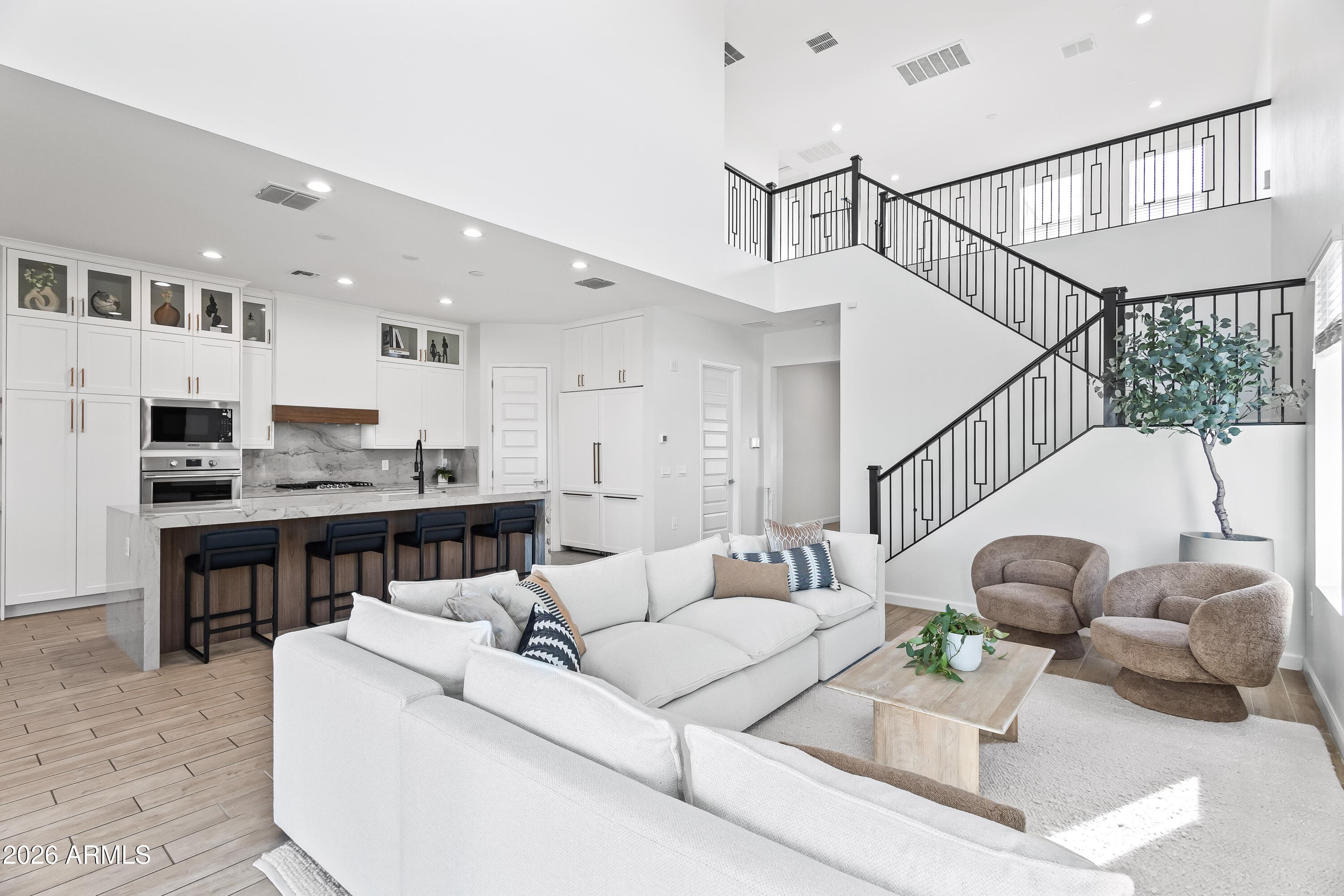 21324 N 60th Pl — photo 1