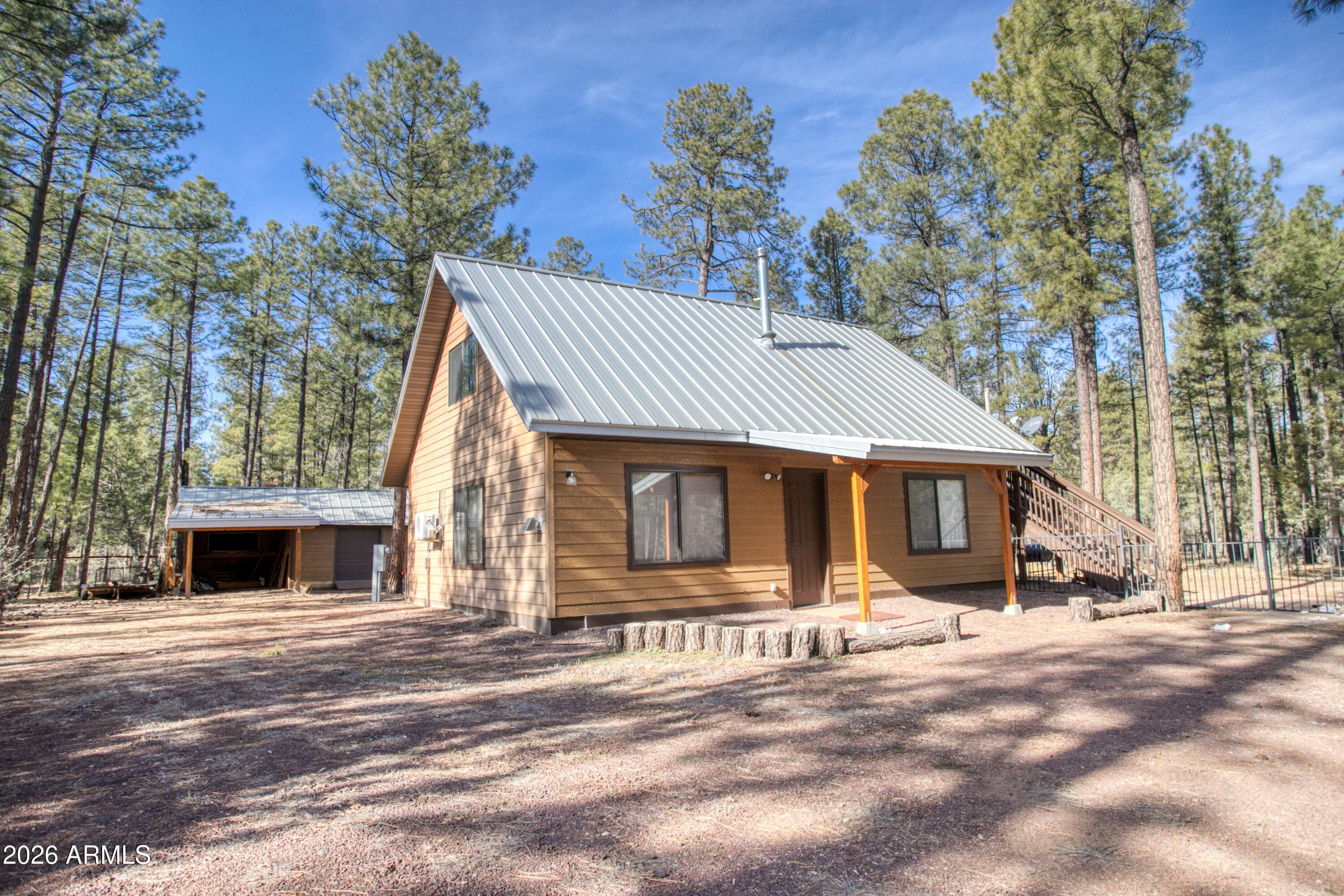 1442 Winter Pine Ln — photo 1