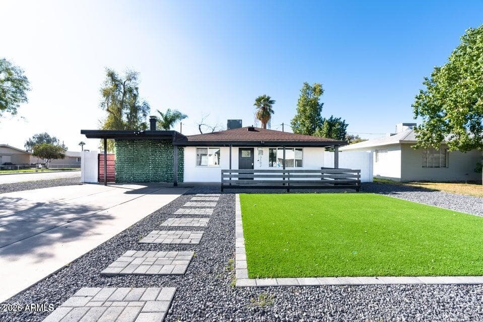 3102 N 35th St — photo 1