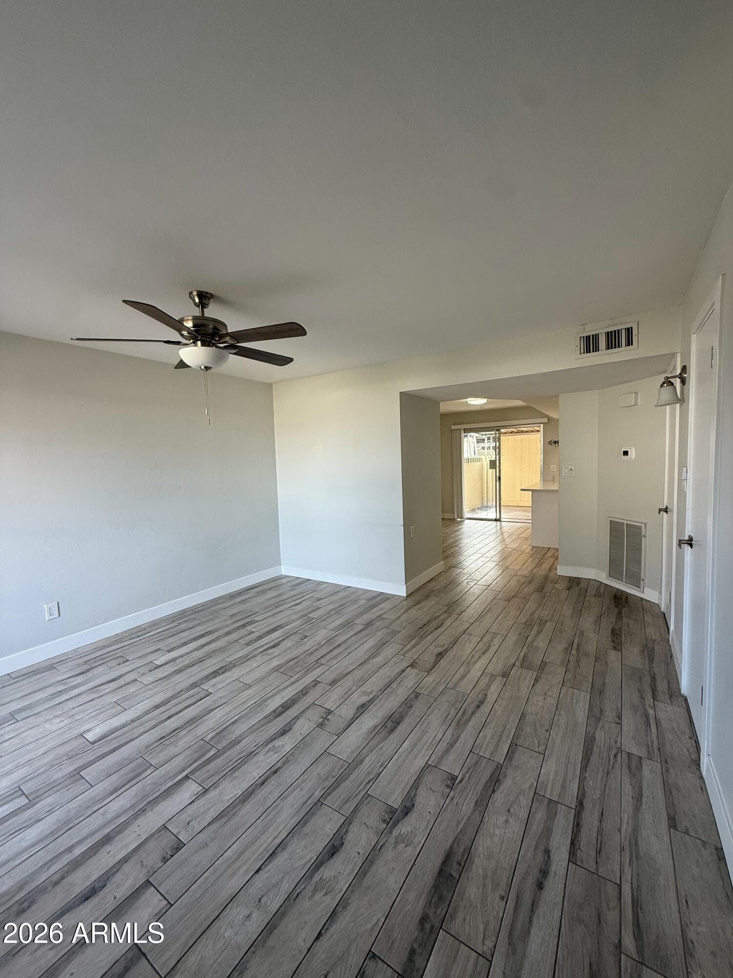 6678 N 43RD AVE - Photo 5