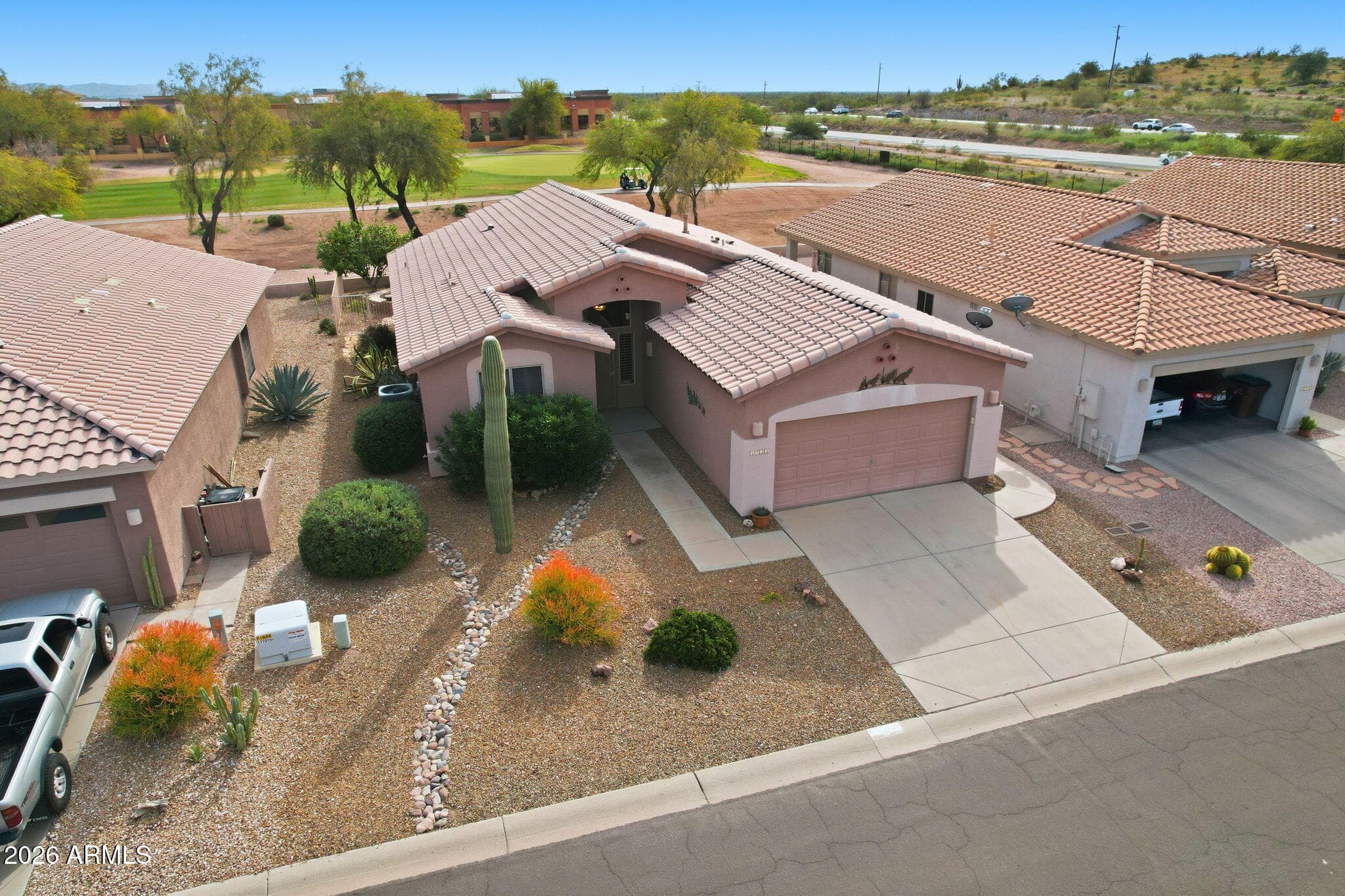 6733 S Fairway Dr — photo 2